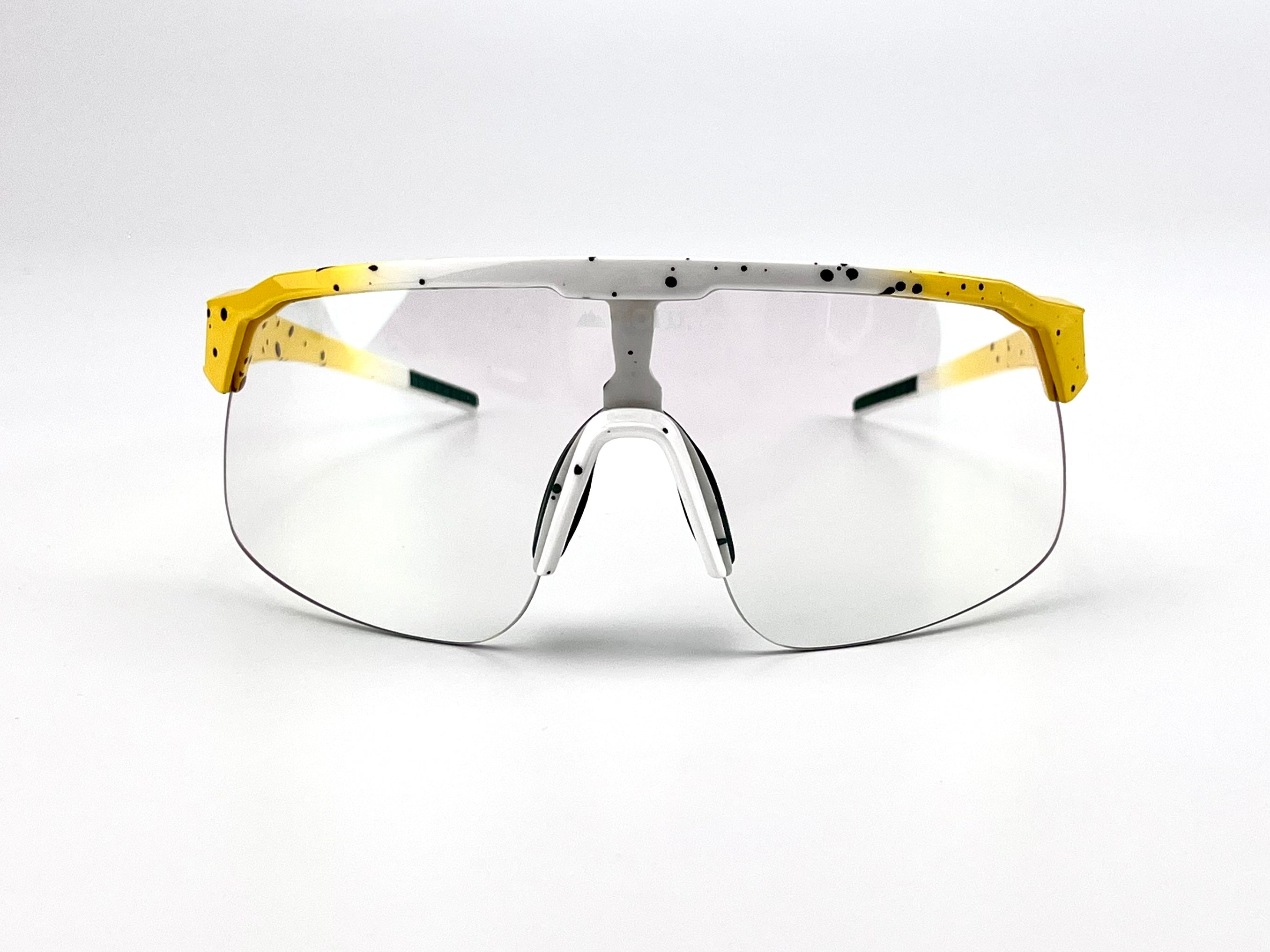 BOLD Zippy Photochromic Sunglasses - product view 17