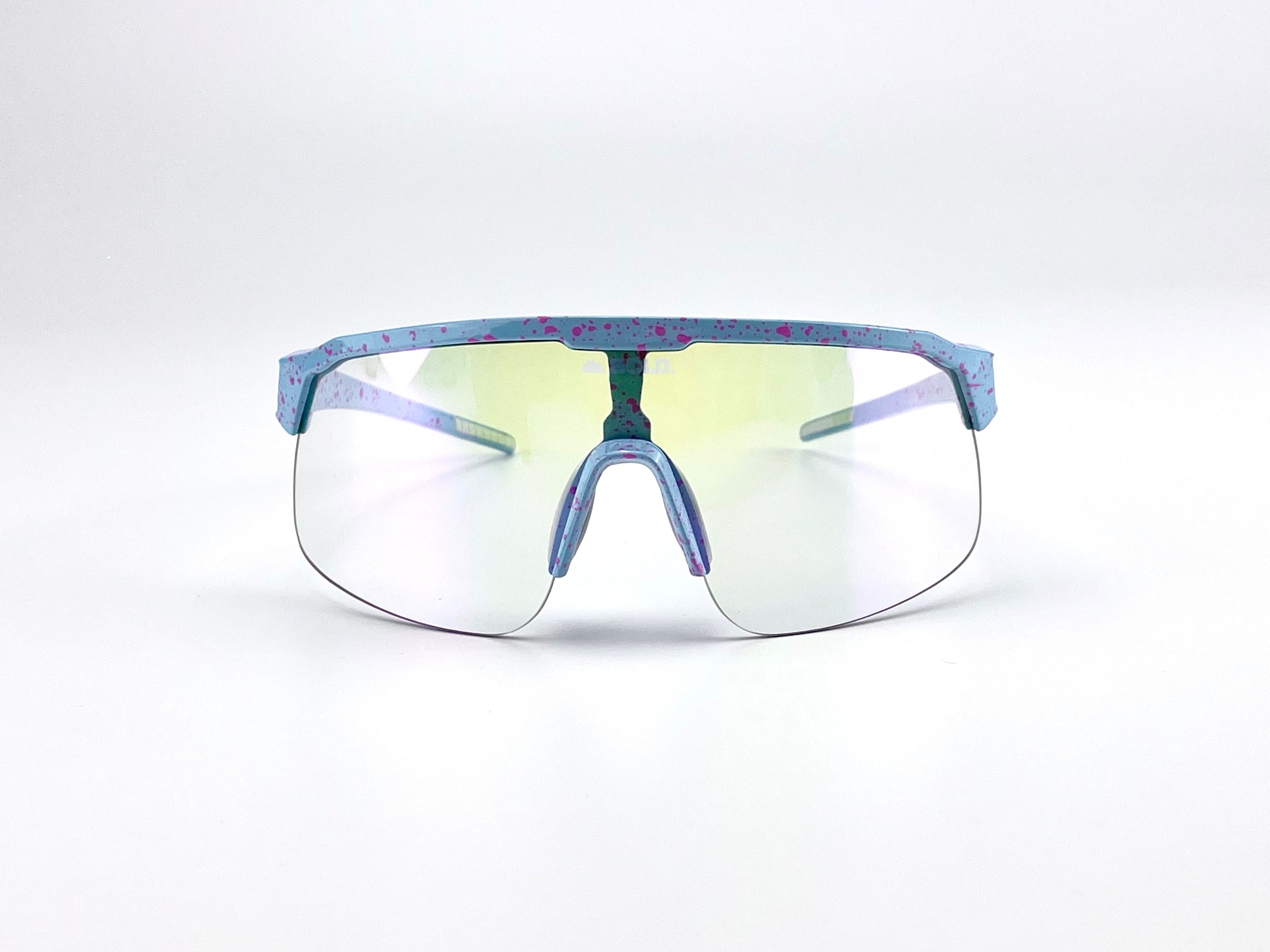 BOLD Zippy Photochromic Sunglasses - product view 23