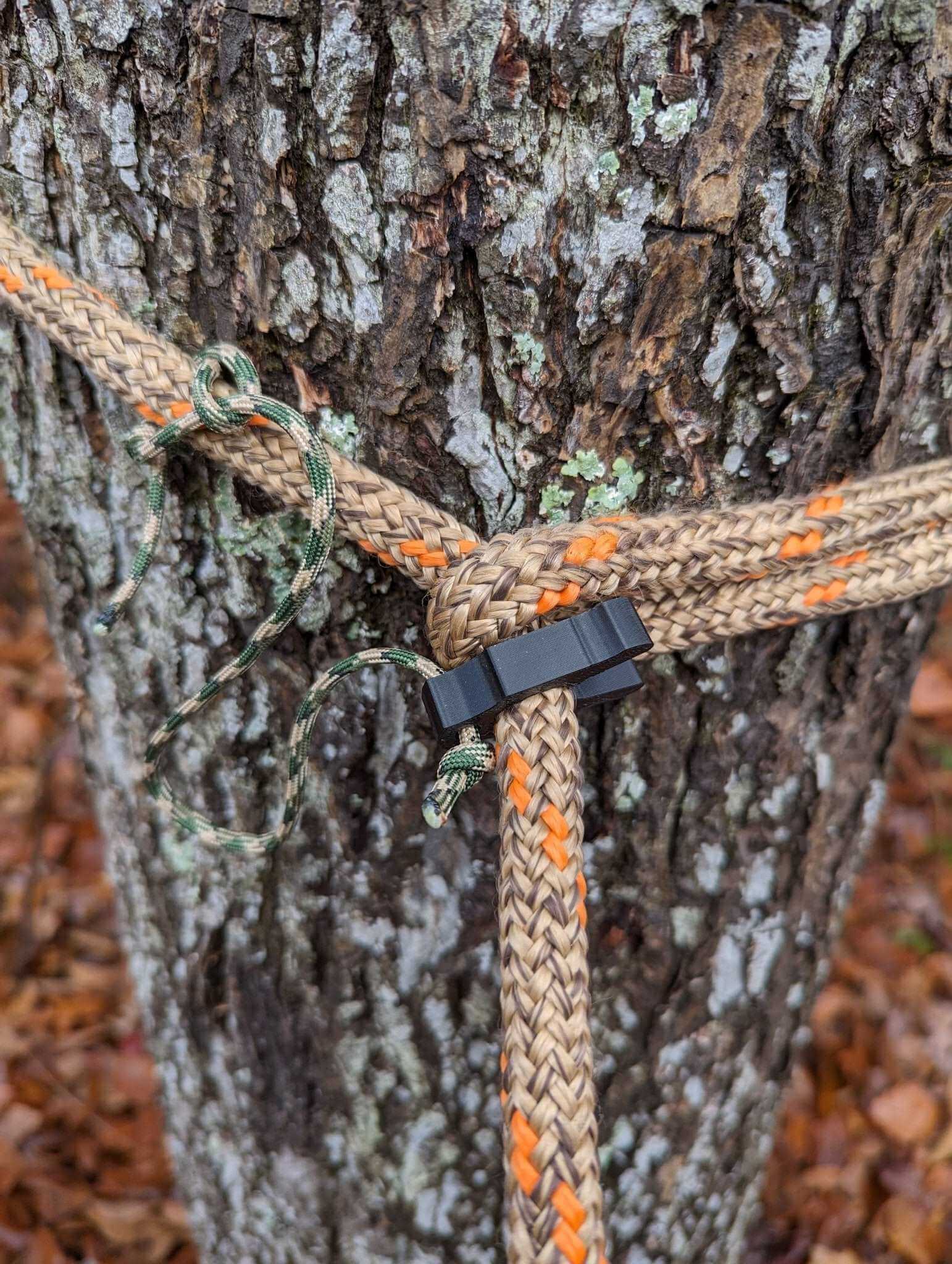 3D Hunting Solutions Tether Rope Clip for Saddle Hunting — product view 2