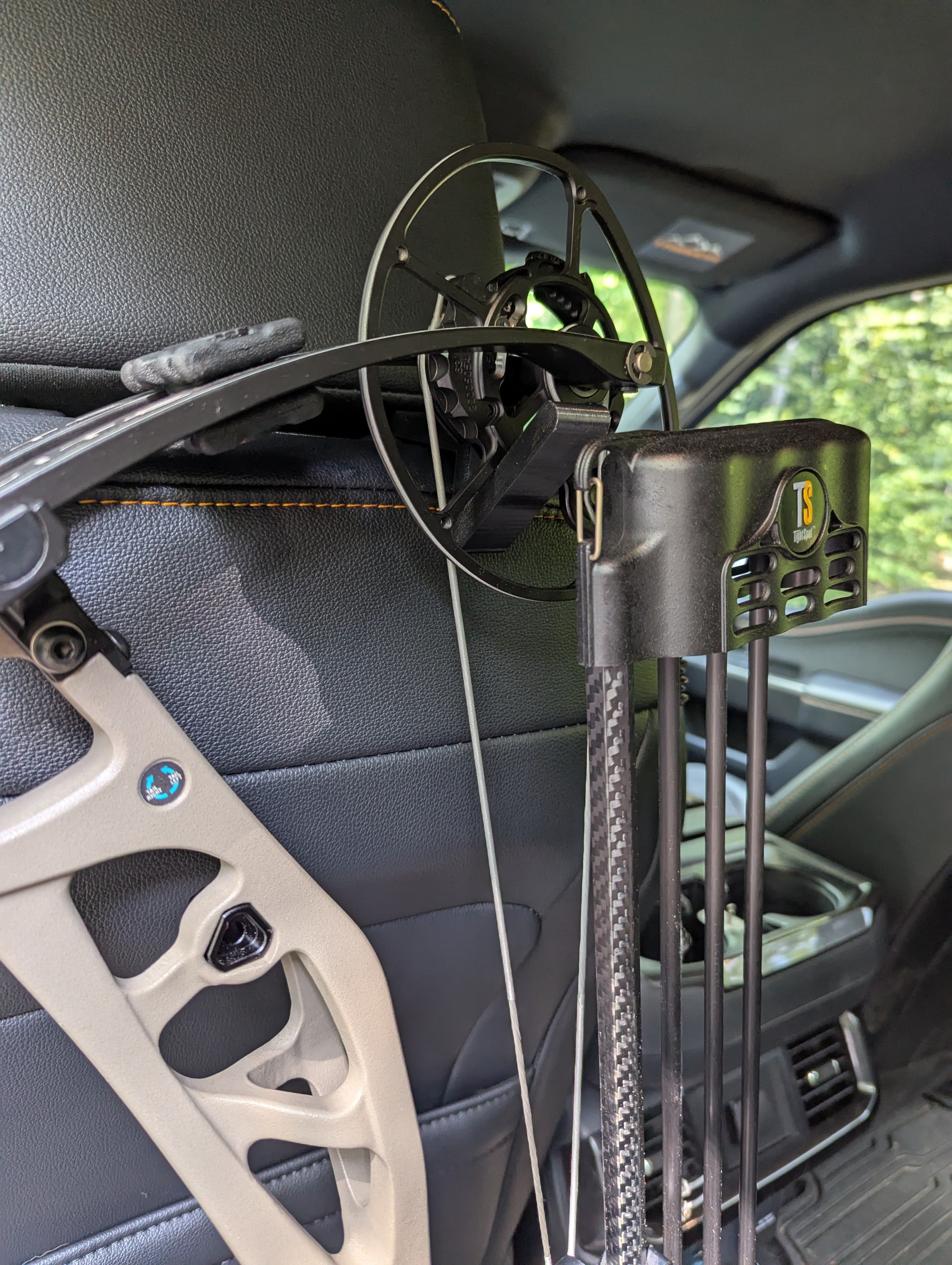 3D Hunting Solutions Headrest Post Bow/Gear Hanger — product view 3