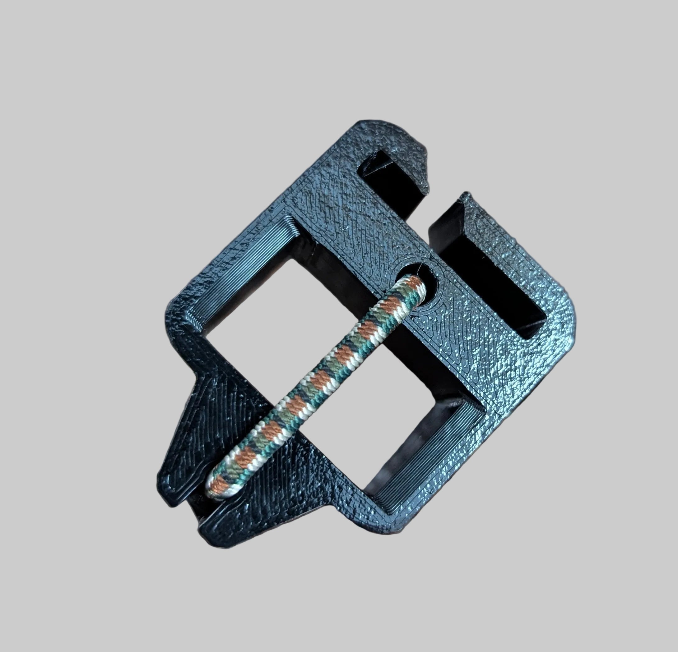 3D Hunting Solutions Archery Release Molle Holster for Thumb Releases — product view 4