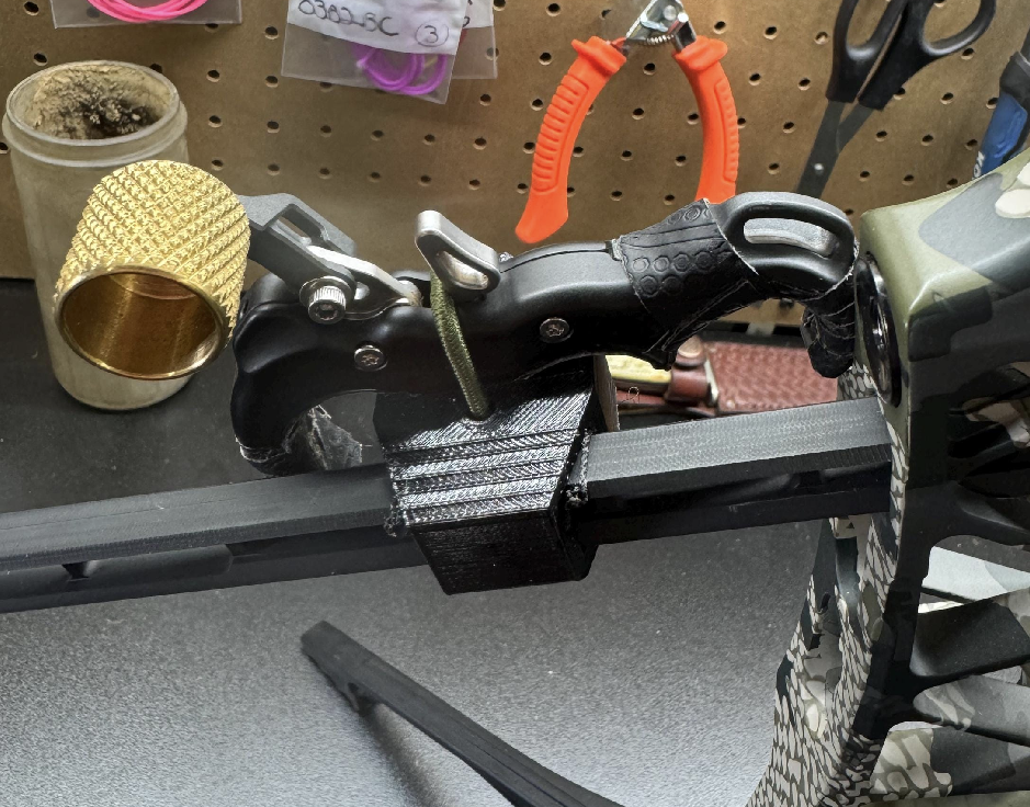 3D Hunting Solutions Bridge Lock Stabilizer Release Holster for Thumb Releases — product view 2