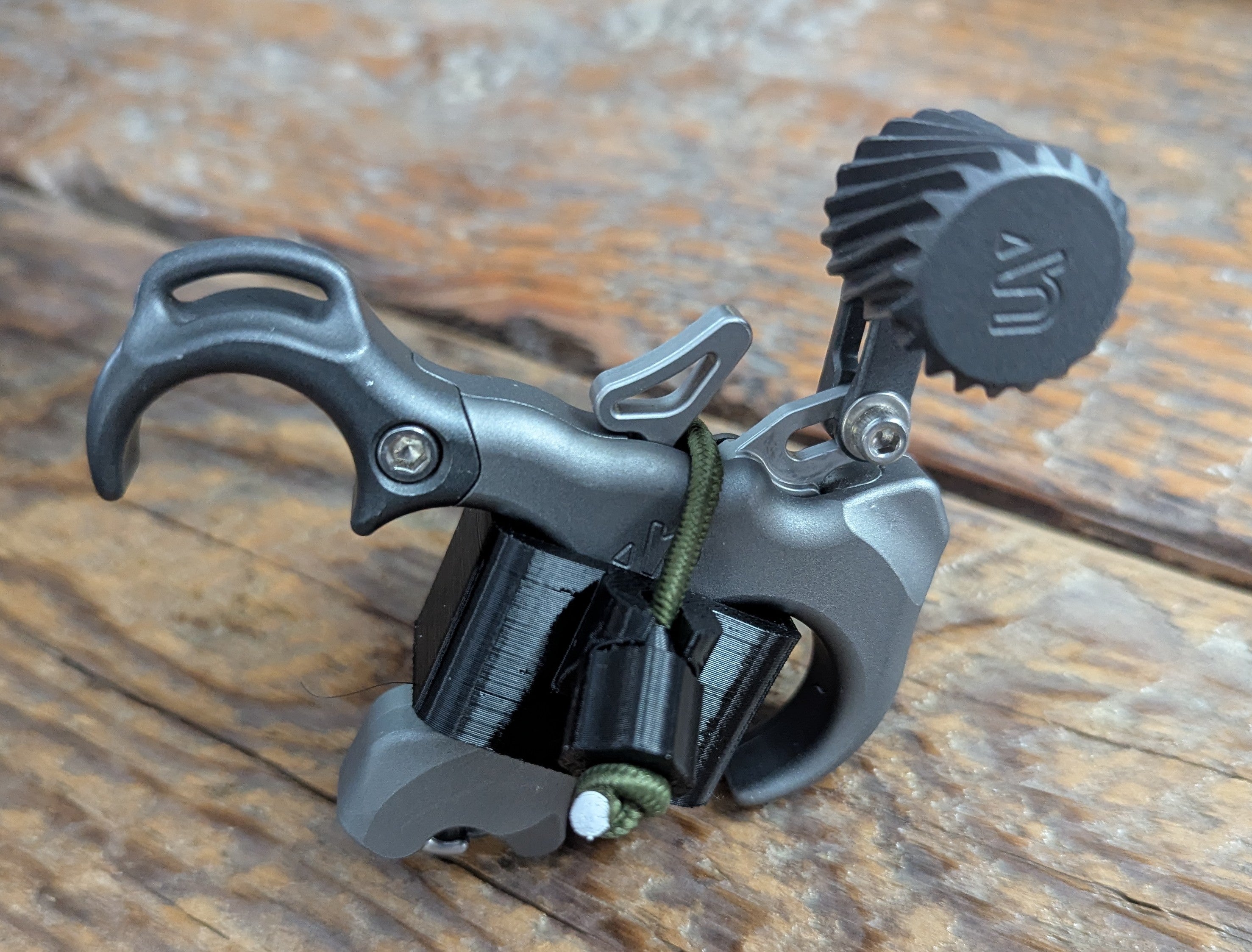 3D Hunting Solutions Bridge Lock Stabilizer Release Holster for Thumb Releases — product view 5