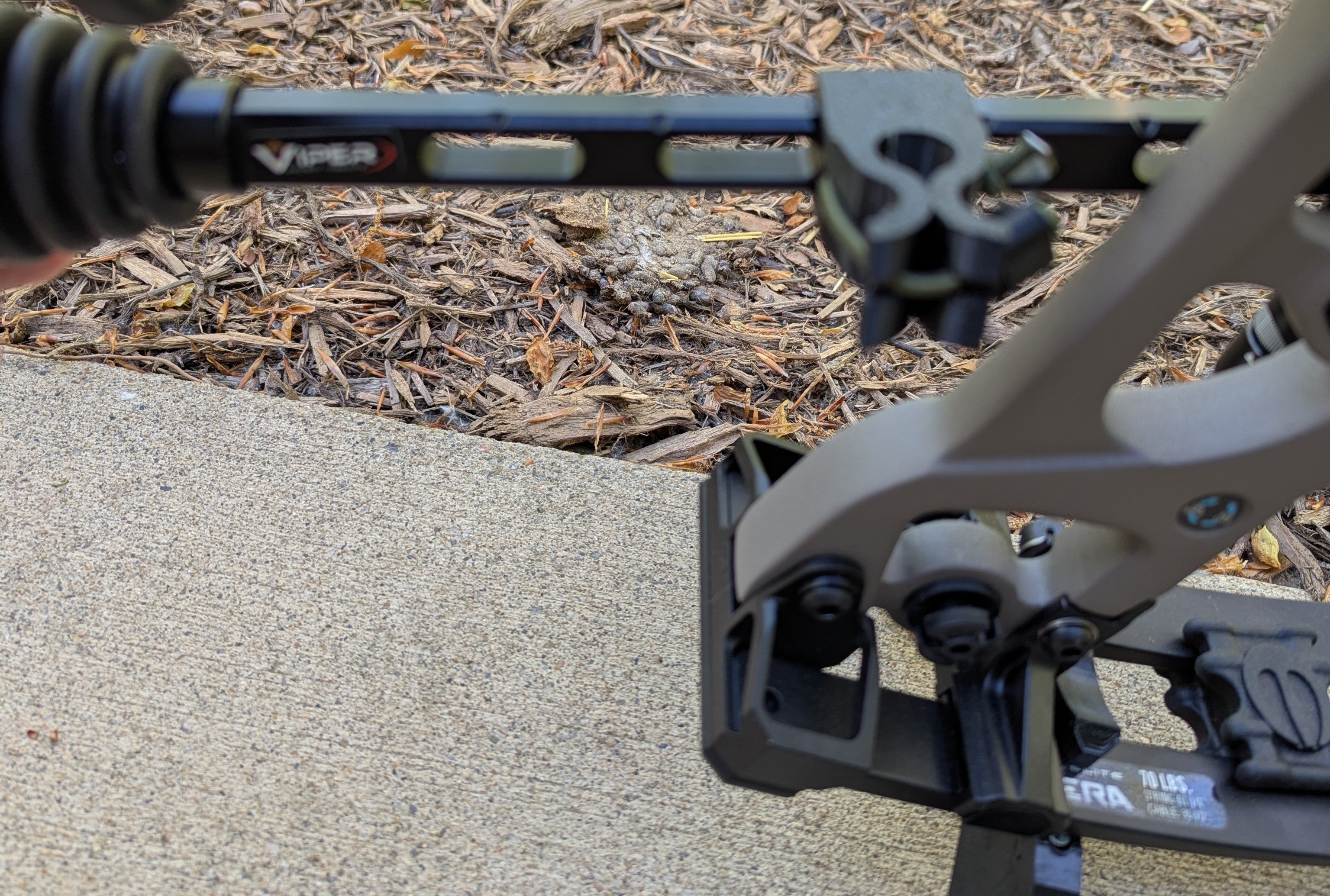 3D Hunting Solutions Archery Wrist Release Stabilizer Holster for Mobile / Saddle Hunting — product view 6