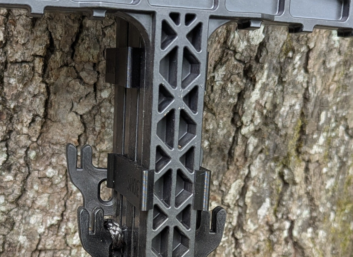 3D Hunting Solutions Latitude Carbon SS Stick Wranglers Climbing Stick Management System — product view 2
