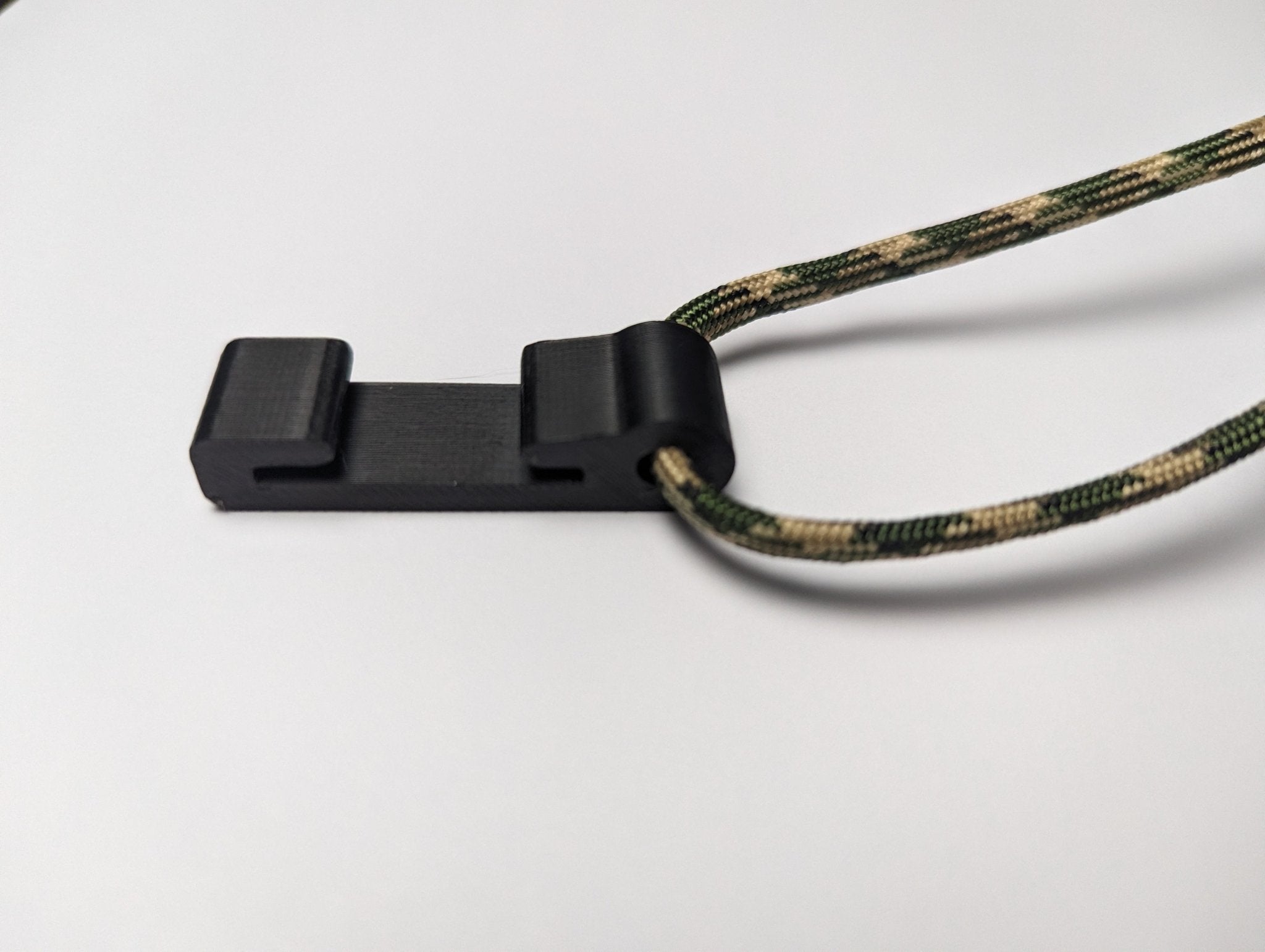 3D Hunting Solutions Rope Molle Hanger — product view 1