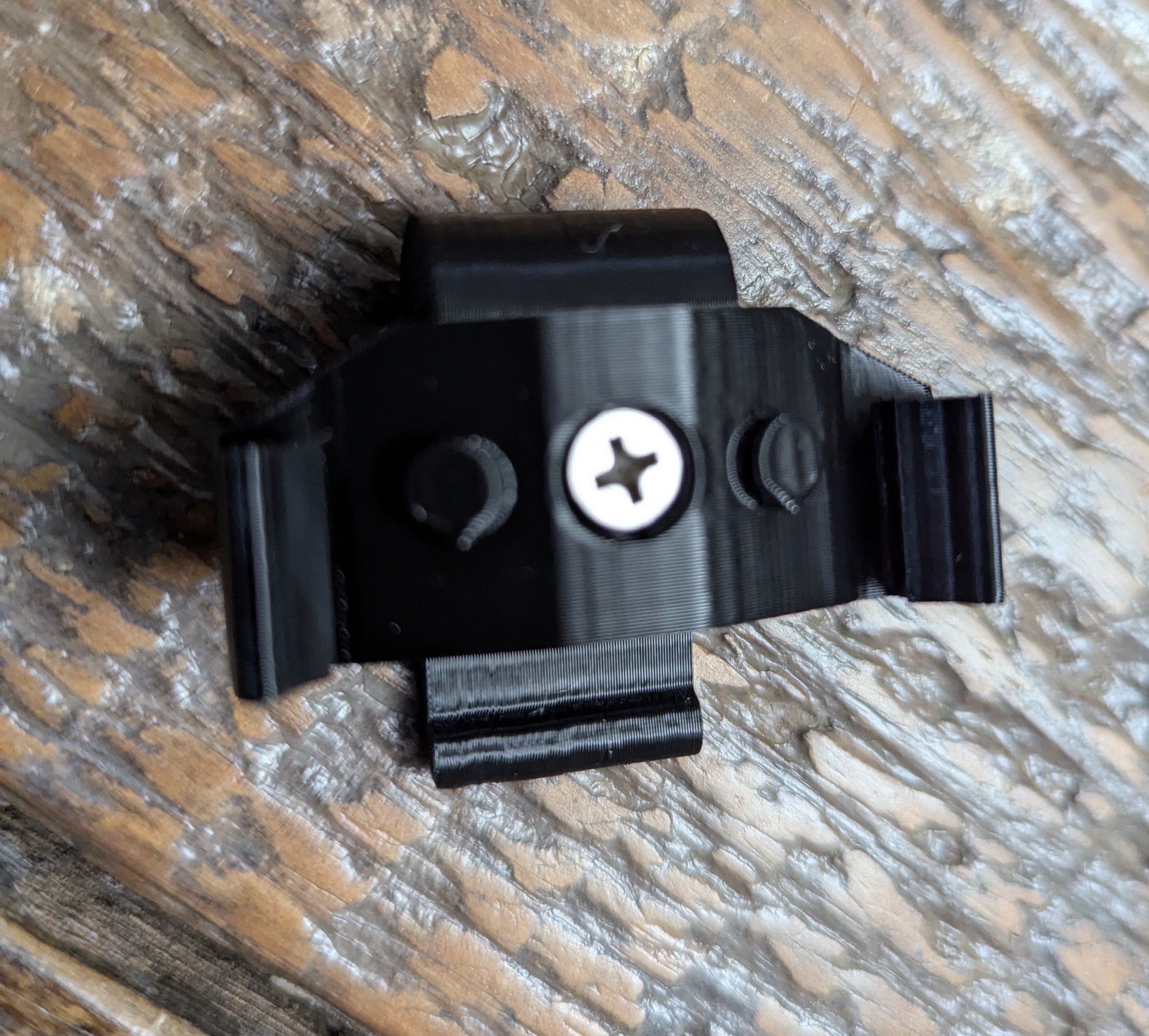 3D Hunting Solutions Tethrd Skeletors Stick Caddy for Saddle Hunting — product view 2