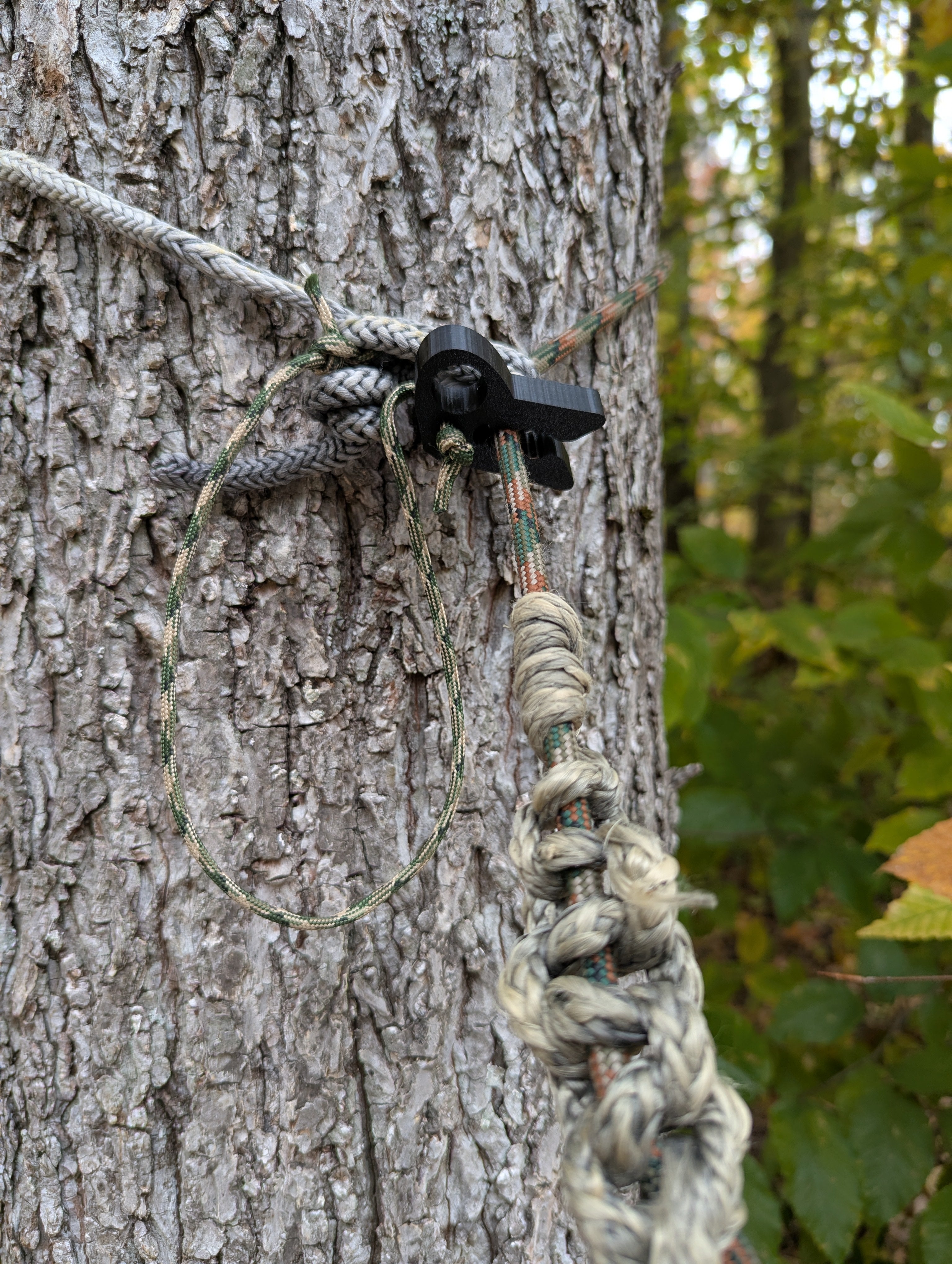 3D Hunting Solutions T-REX Tether Clip - Mobile / Saddle Hunting / One Sticking — product view 2