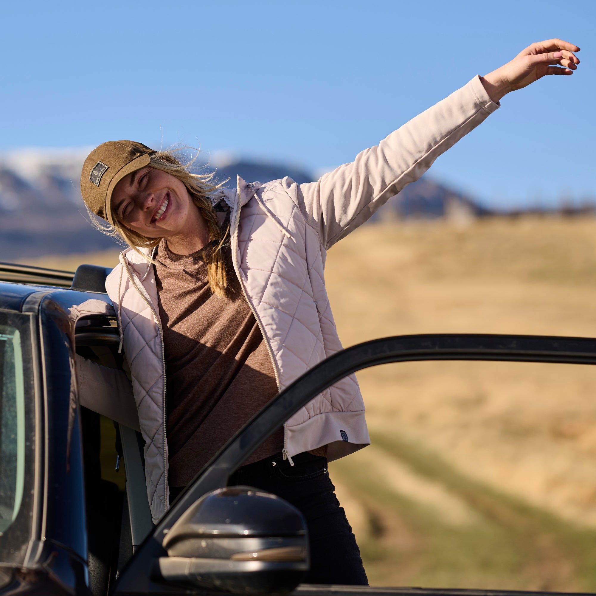 Free Country Women's Venture Quilted Hybrid Jacket