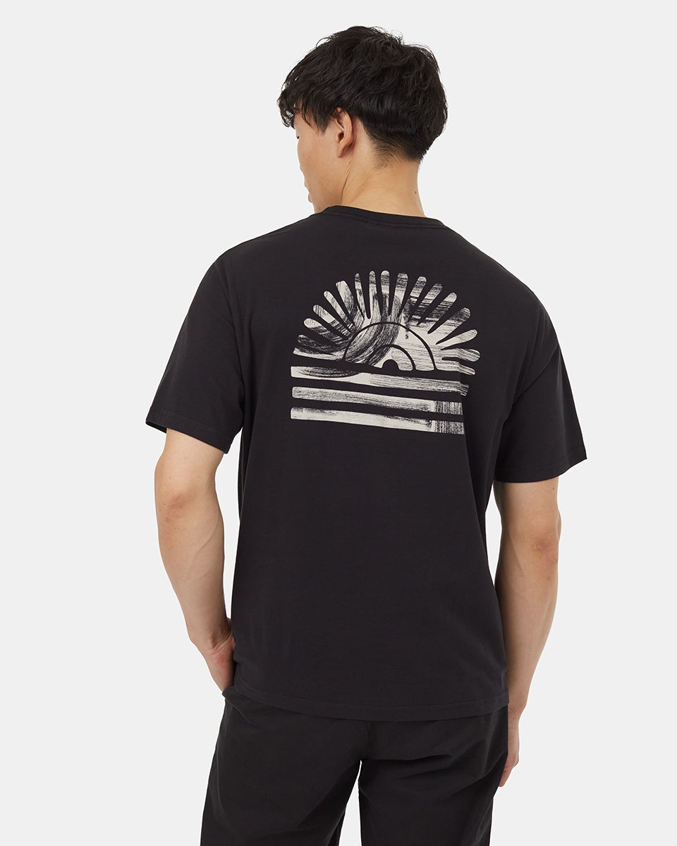 Tentree Men's Regenerative Cotton Sun T-Shirt - Meteorite Black Sugar Pine