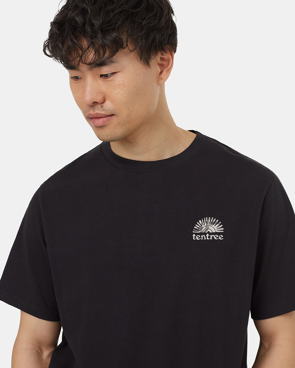 Tentree Men's Regenerative Cotton Sun T-Shirt - Meteorite Black Sugar Pine