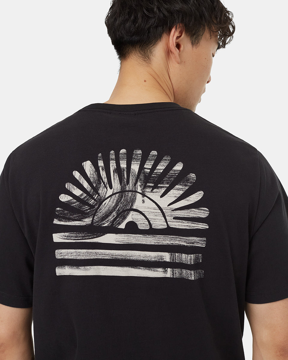 Tentree Men's Regenerative Cotton Sun T-Shirt - Meteorite Black Sugar Pine