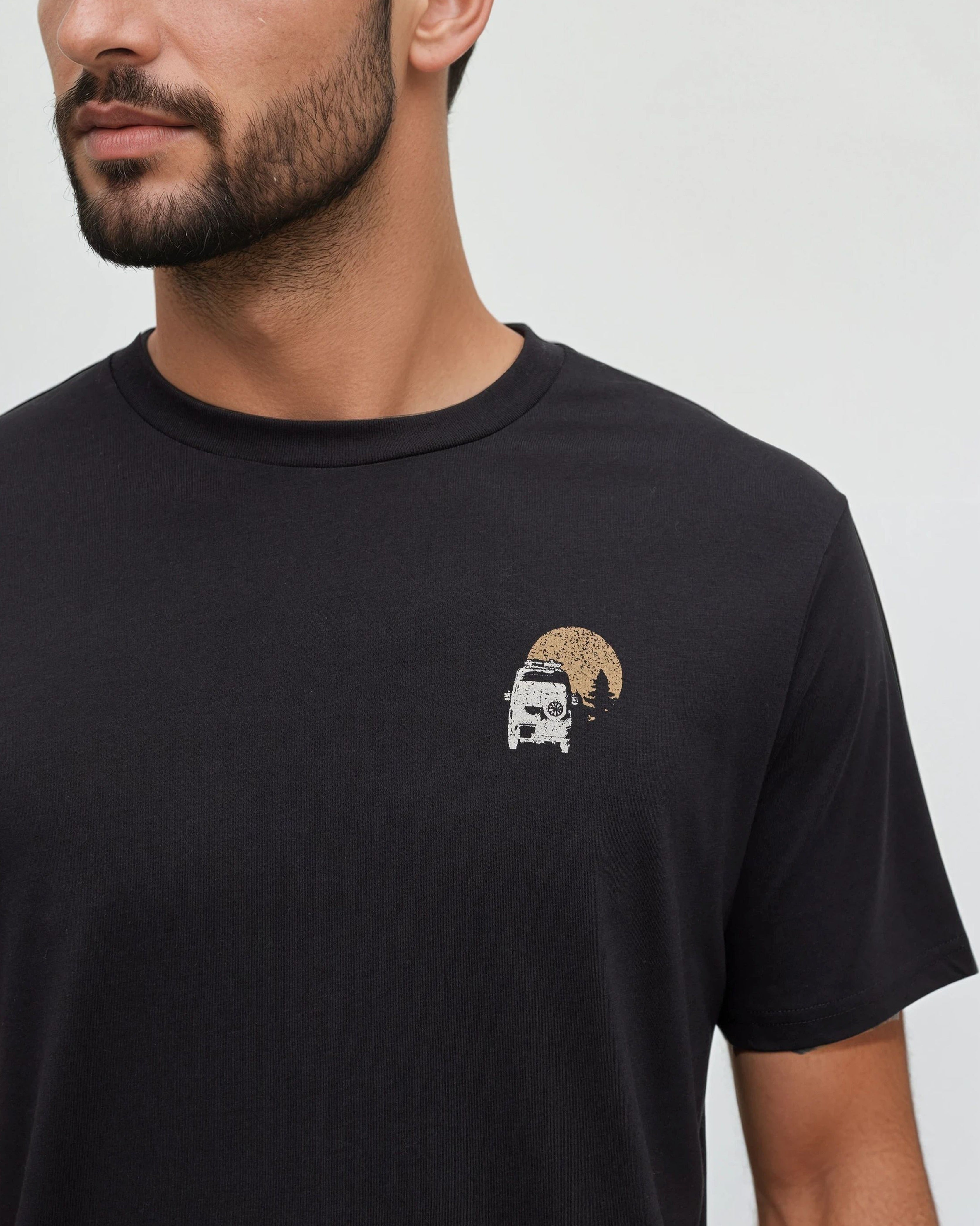 Tentree Men's Mountain Pass T-Shirt - Meteorite Black Pale Oak