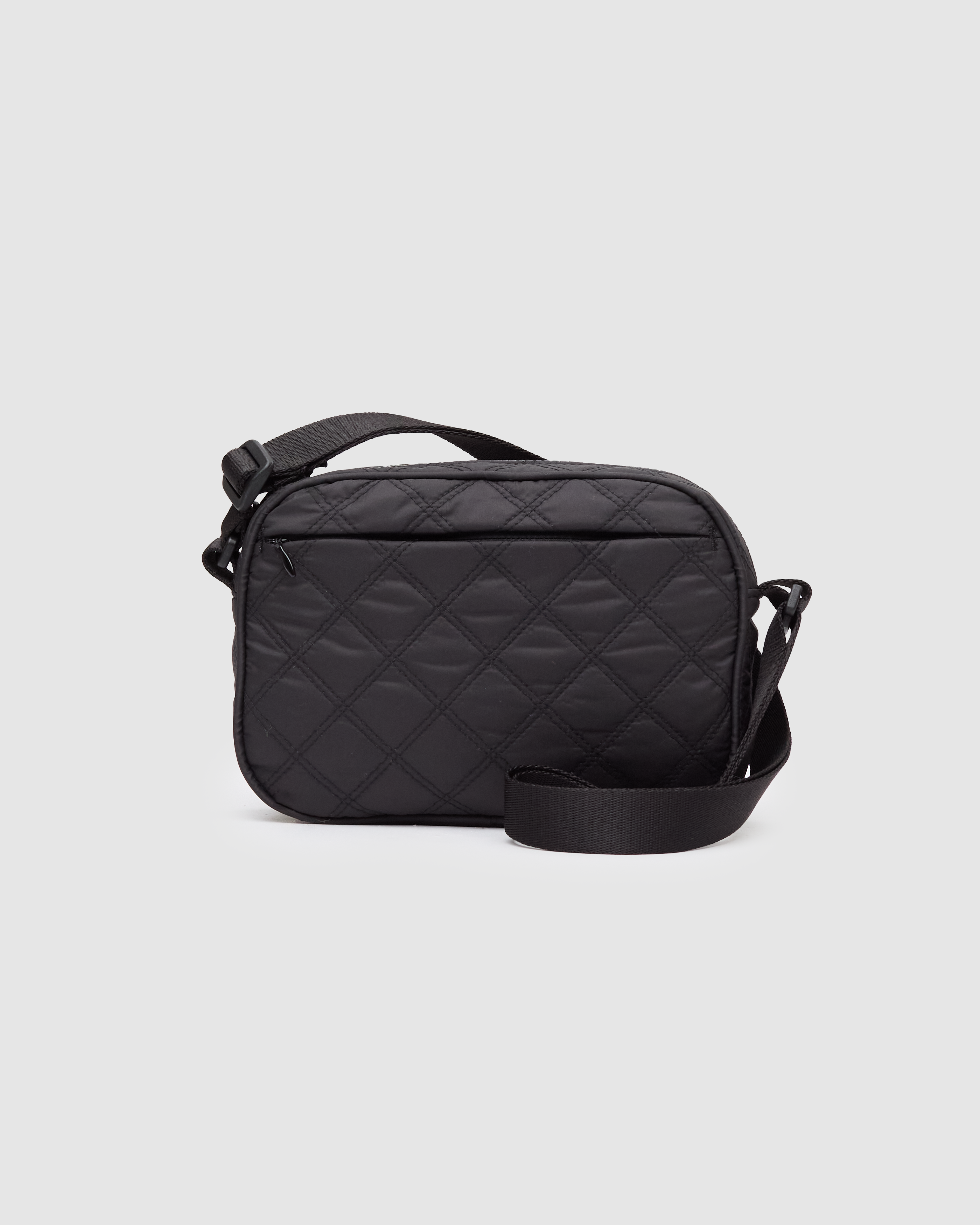 Tentree Mackenzie Quilted Bag - Meteorite Black