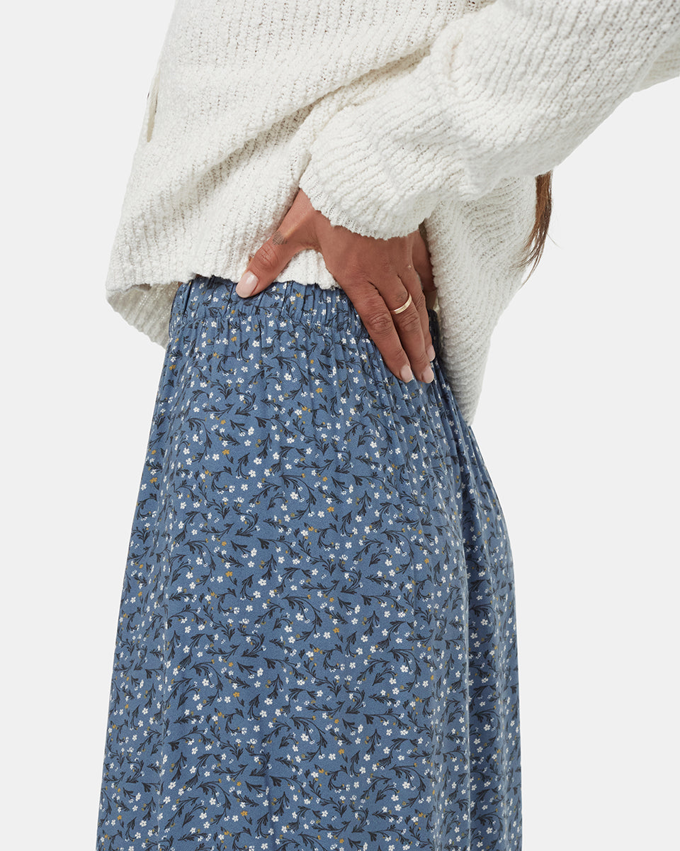 Tentree Women's Yaletown Skirt - Canyon Blue Flourish Floral
