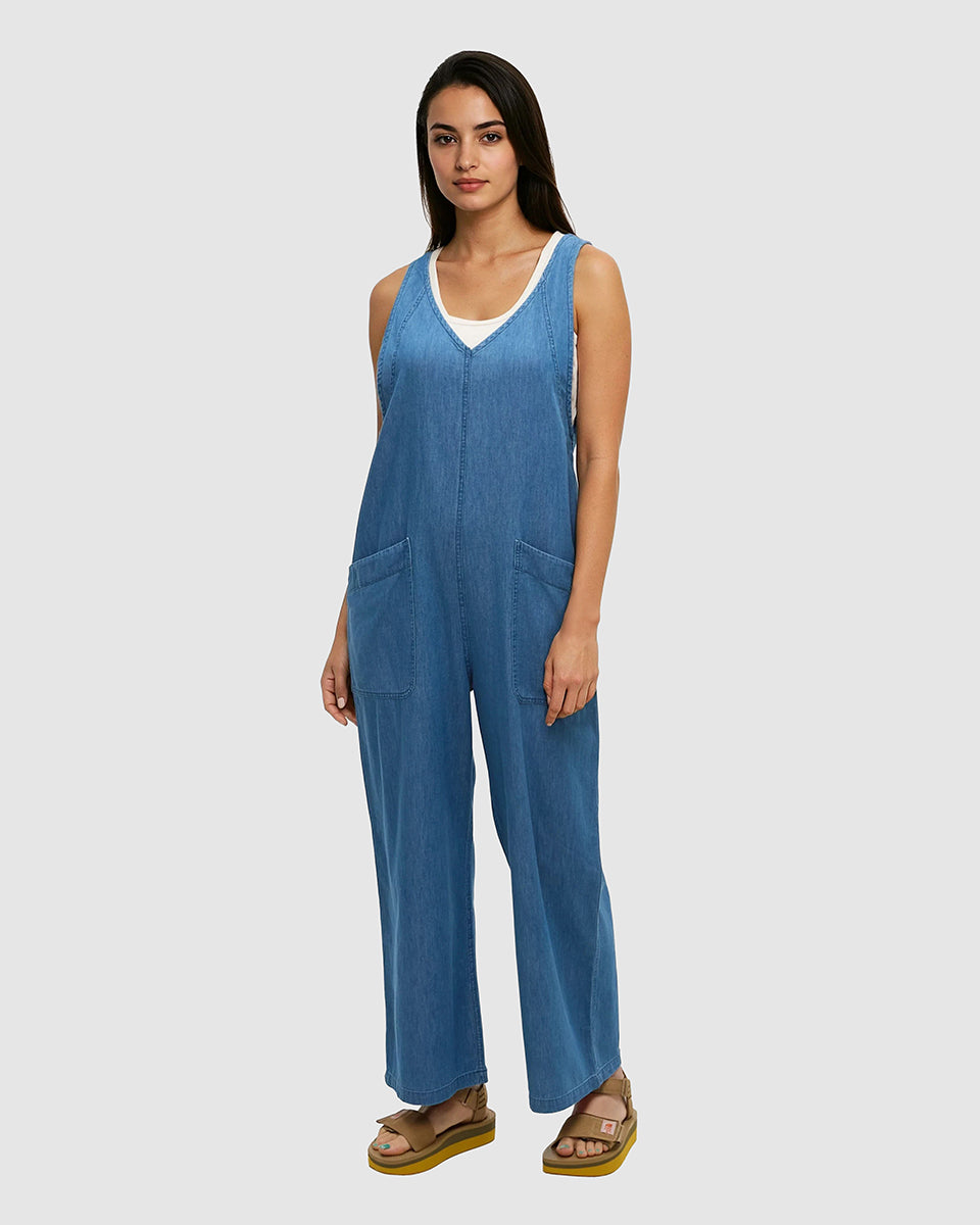 Tentree Women's Denim Nova Overall - Mid Wash