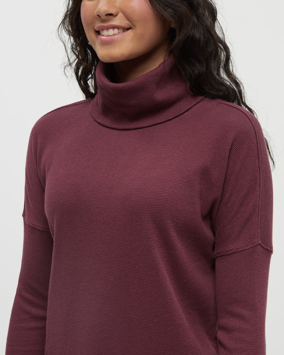 Tentree Women's Highwood Turtleneck - Deep Burgundy