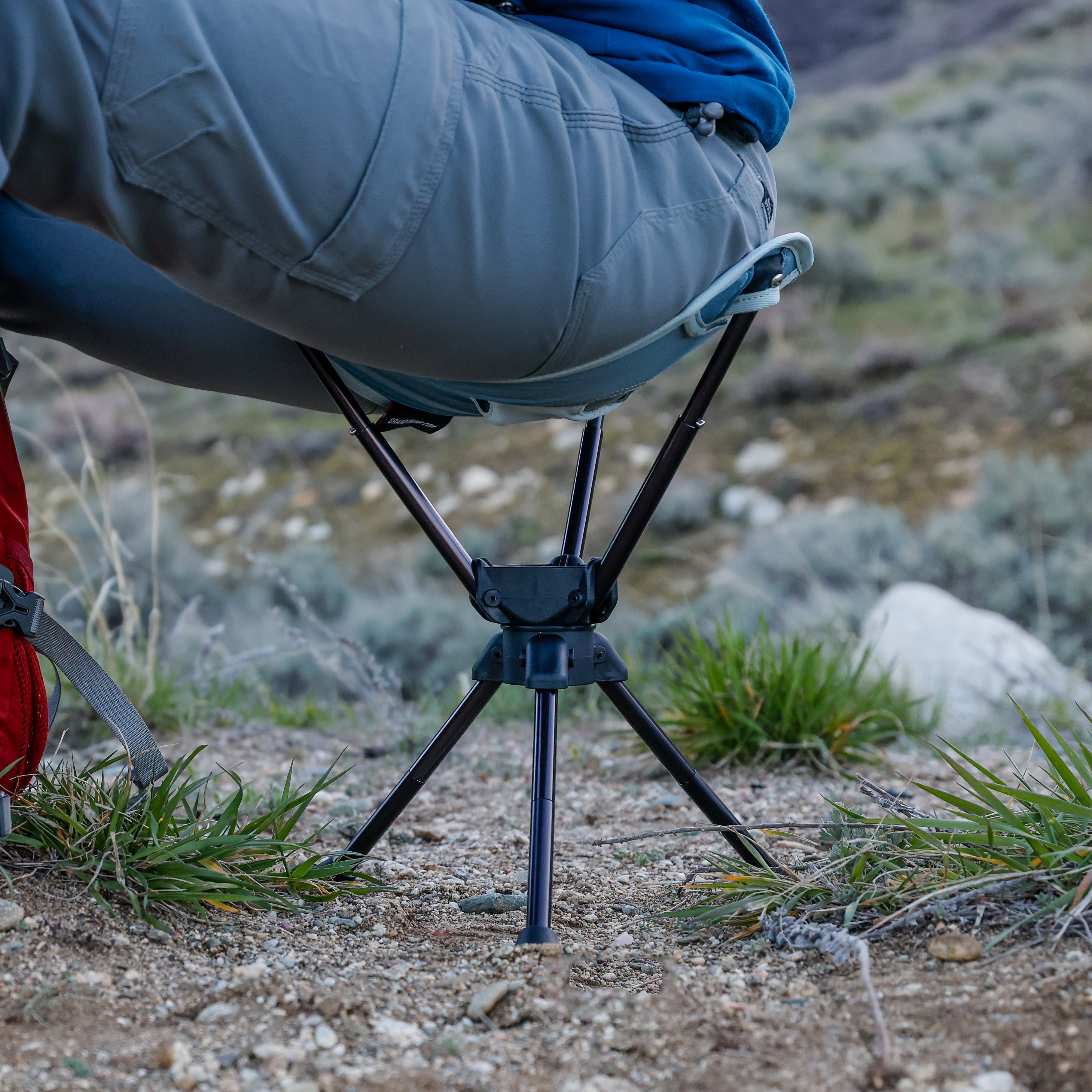 Compass 360° UC Swivel Stool - Ultra Compact