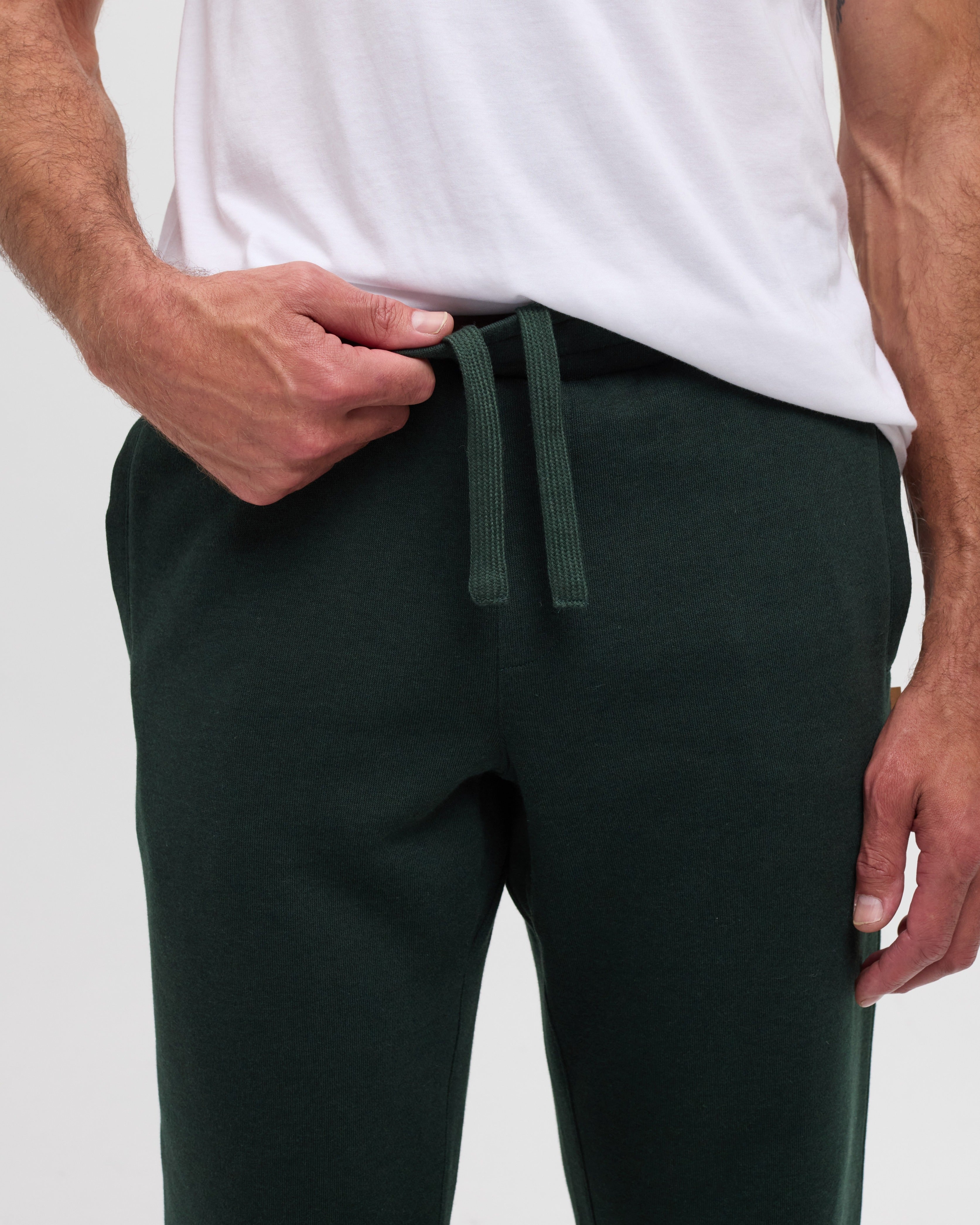 Tentree Men's Rogers Sweatpant - Dark Forest Green