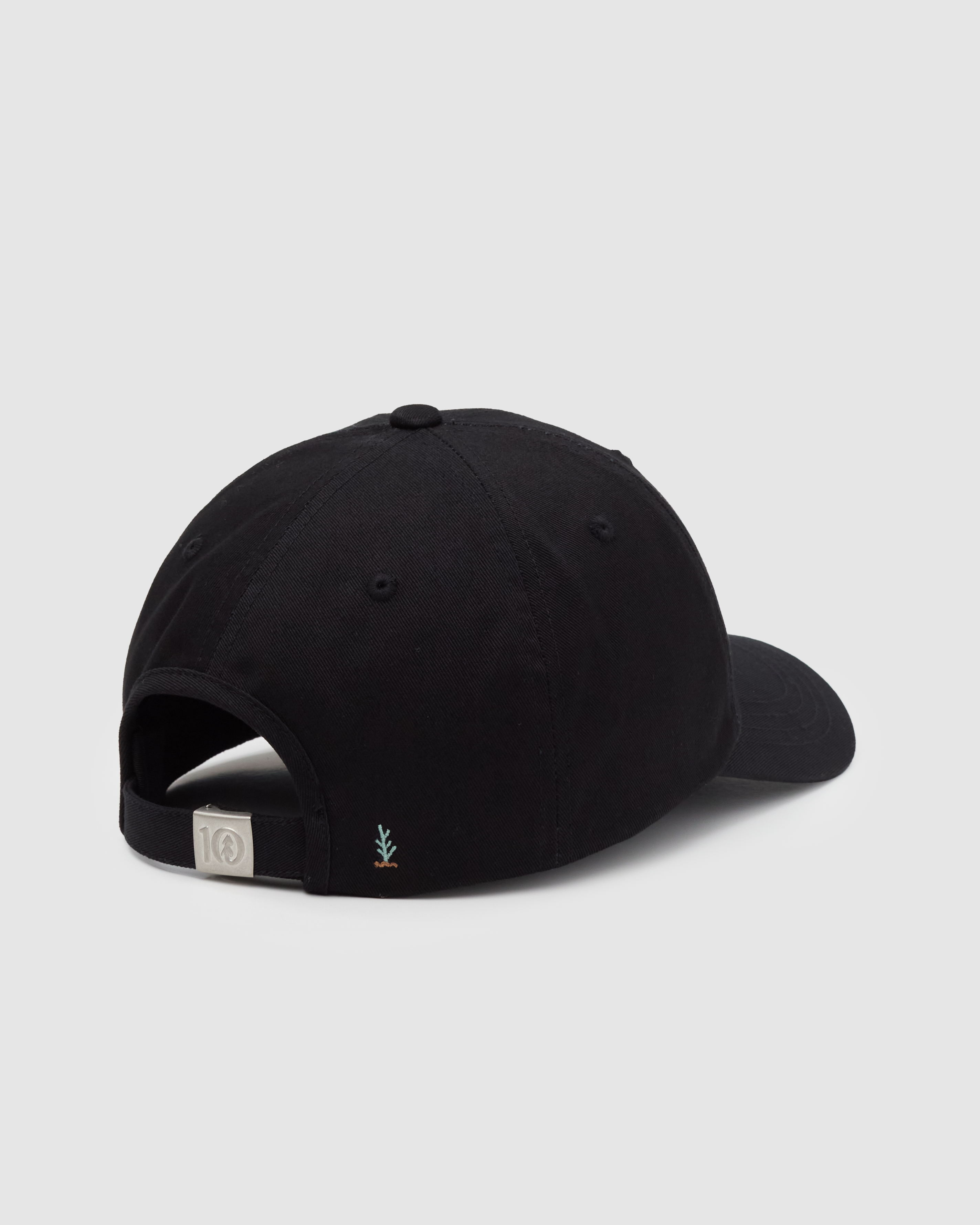 Tentree Sasquatch Peak Hat - Meteorite Black Snowmobile