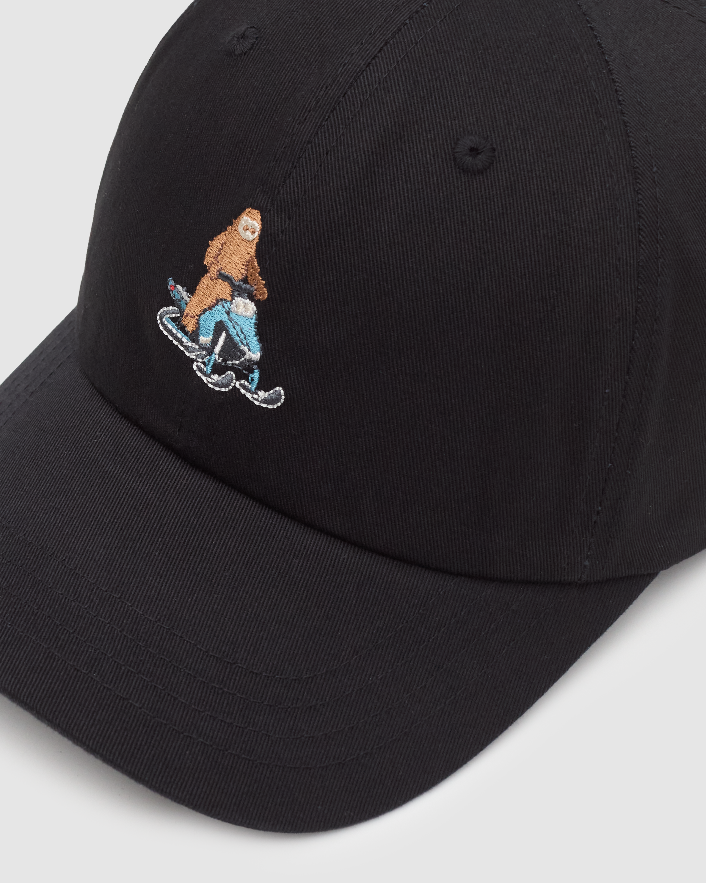 Tentree Sasquatch Peak Hat - Meteorite Black Snowmobile