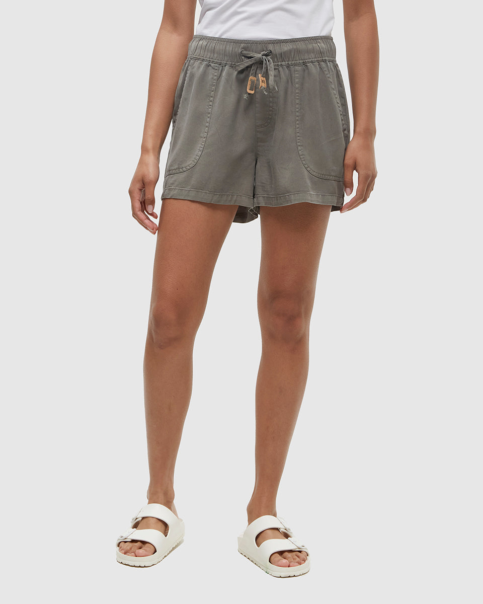 Tentree Women's Tencel Instow Short - Agave Green