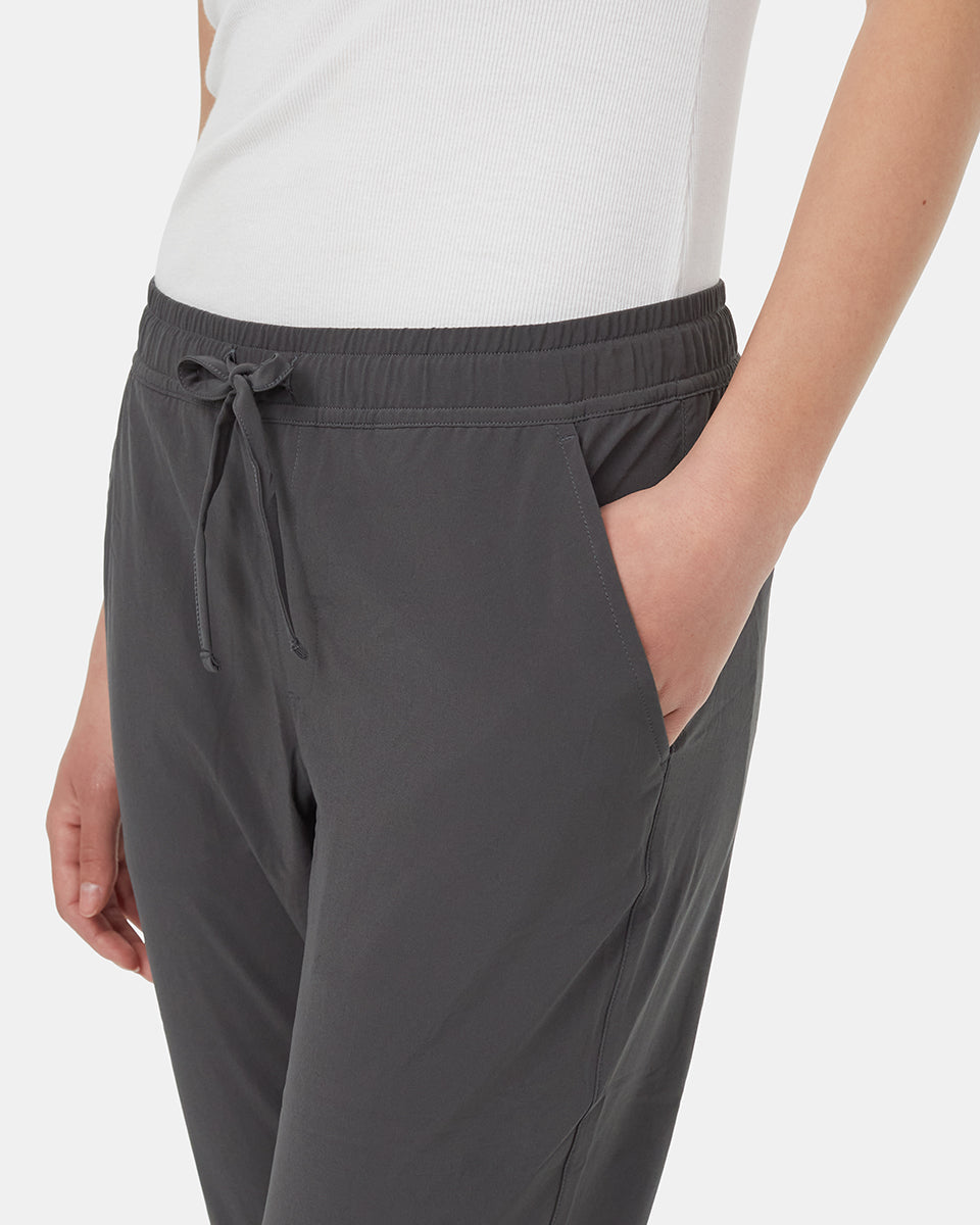 Tentree Women's InMotion Pacific Jogger - Graphite
