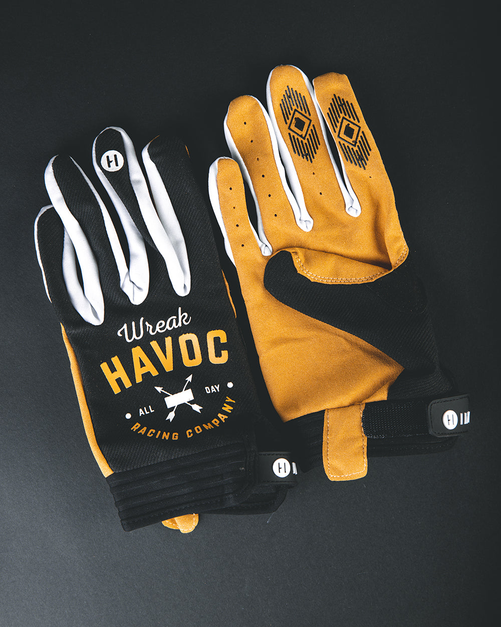 Havoc Tan and Black Gloves — product view 3