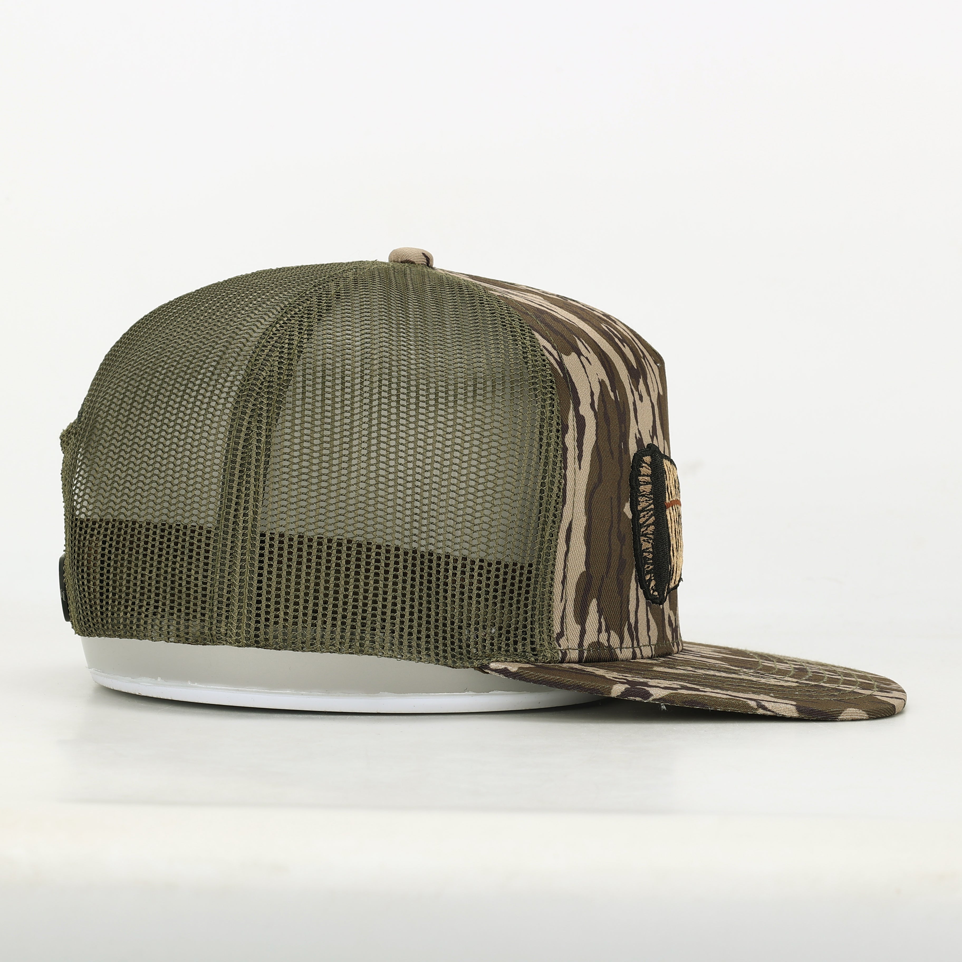 Whitetail Co. | Fallen Feather | High Front | Tree Bark