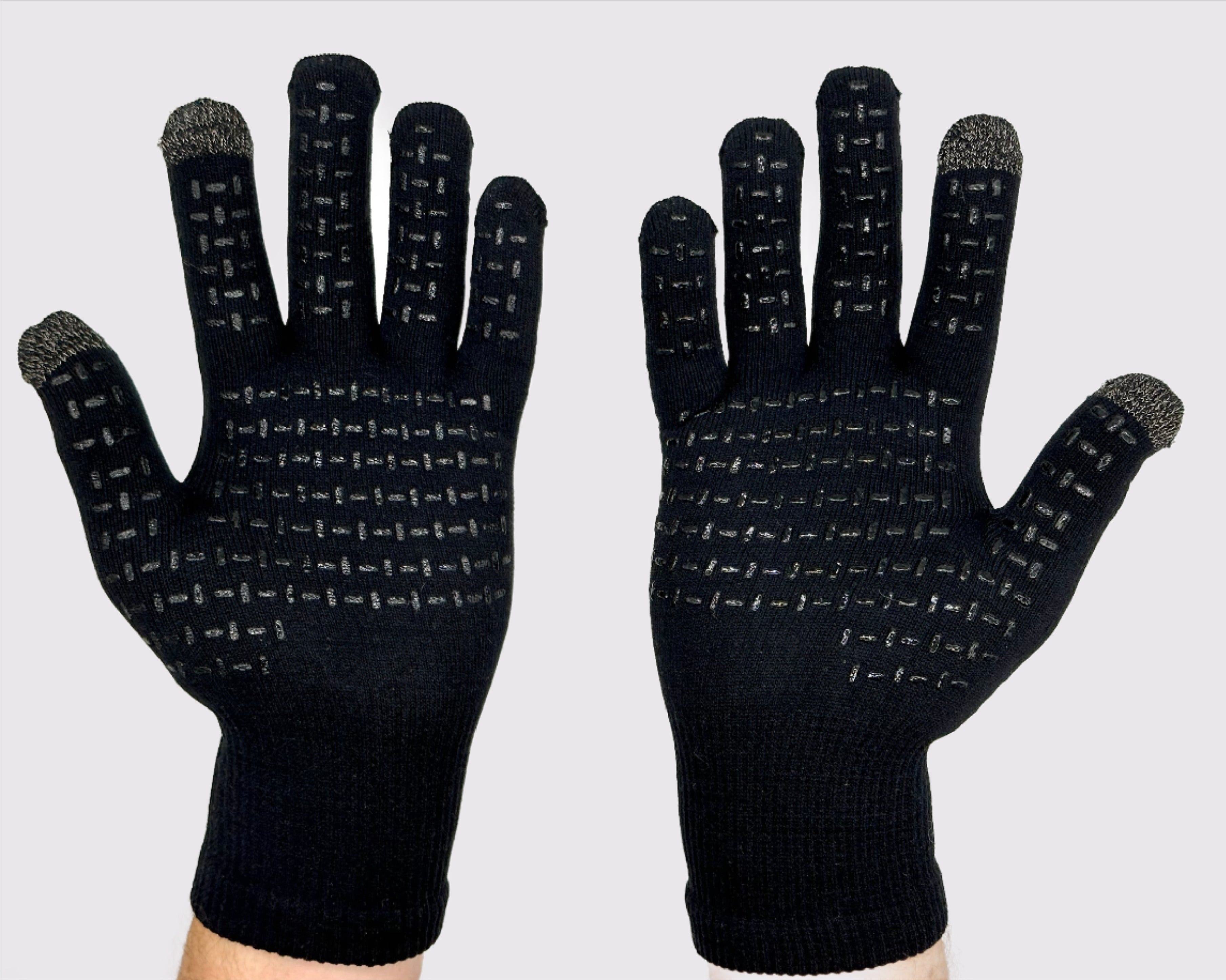Pike Trail Water Resistance Seamless Gloves by Pike Trail
