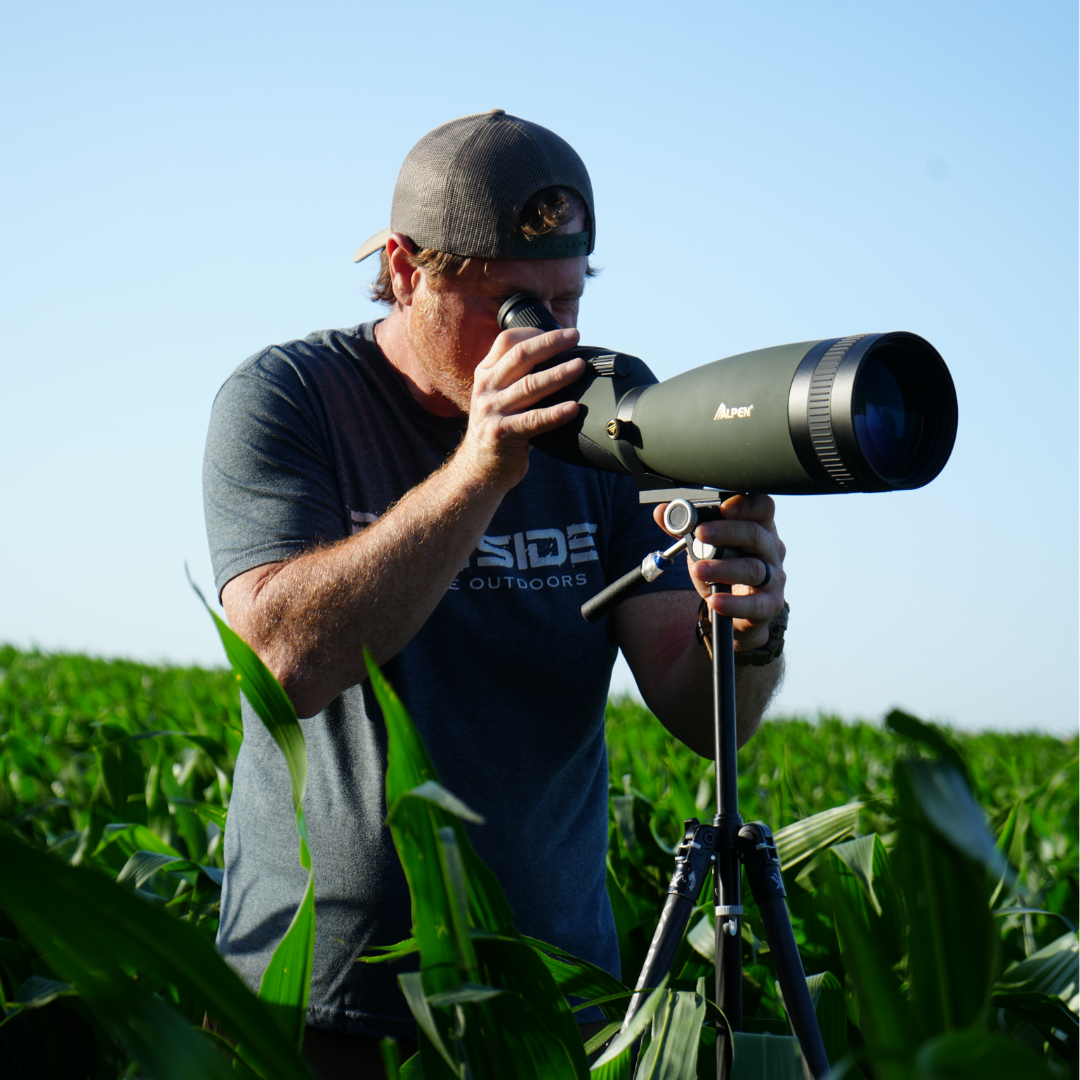 Alpen Shasta Ridge 25-75x100 Waterproof Spotting Scope — product view 2