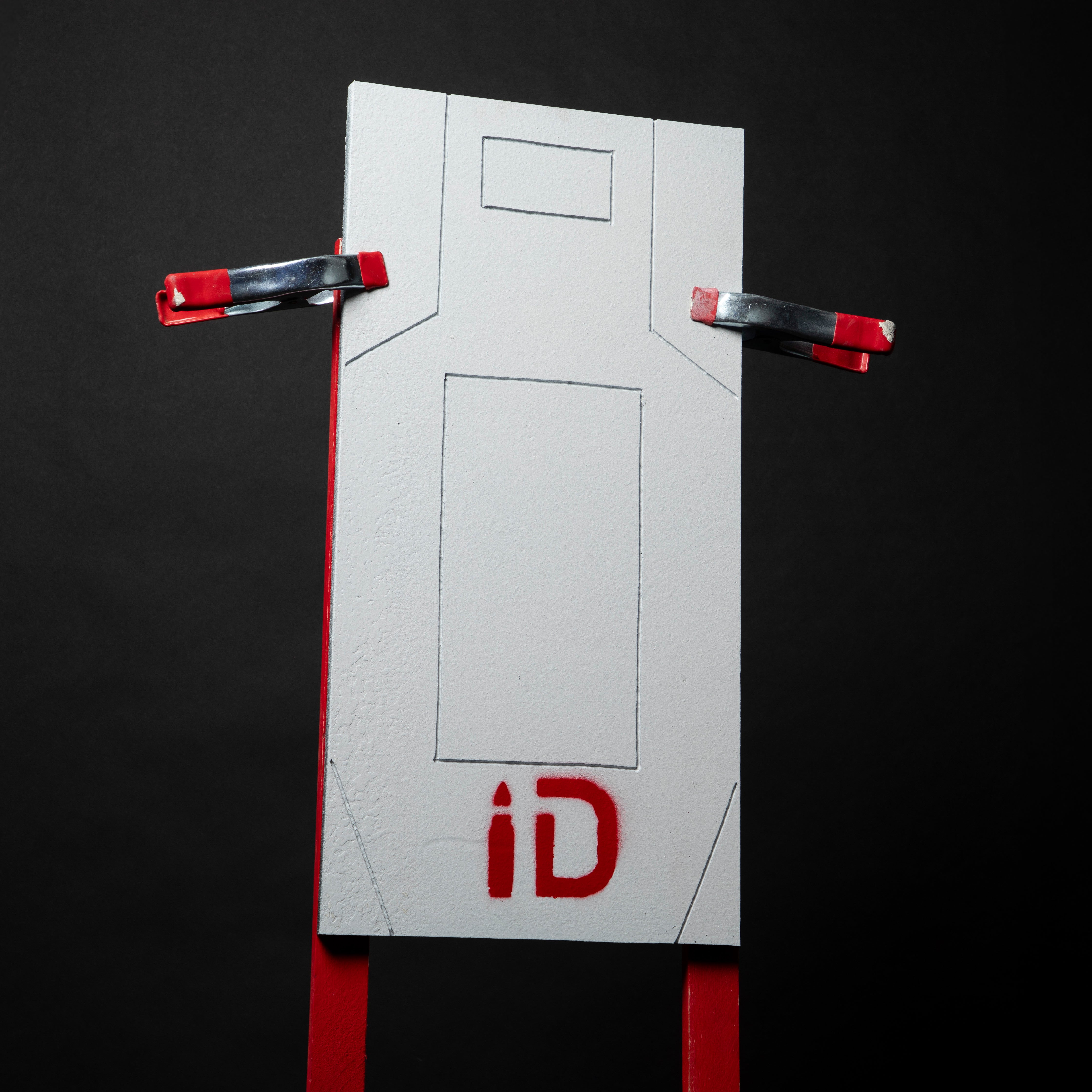 Infinity Targets C-Zone Target Stand, & Paint Bundle