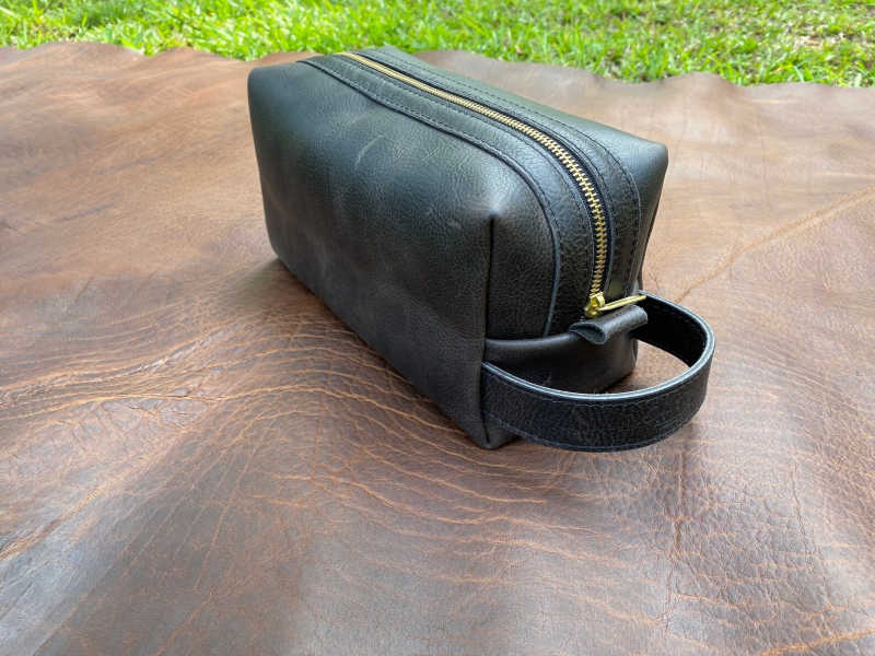 Off-Trayals Large Leather Toiletry Bag — Black — product view 1