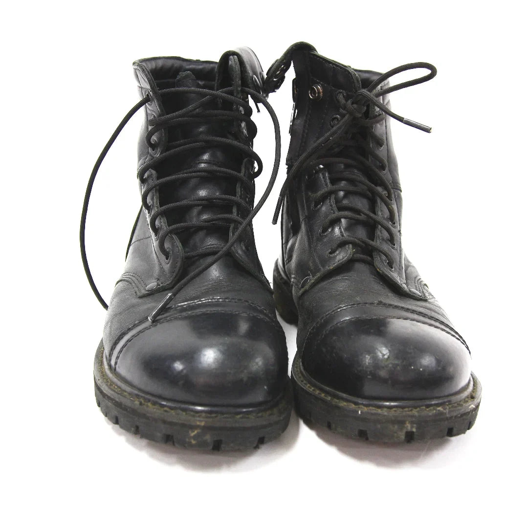 Recycled Firefighter Paracord Boot Laces — product view 4
