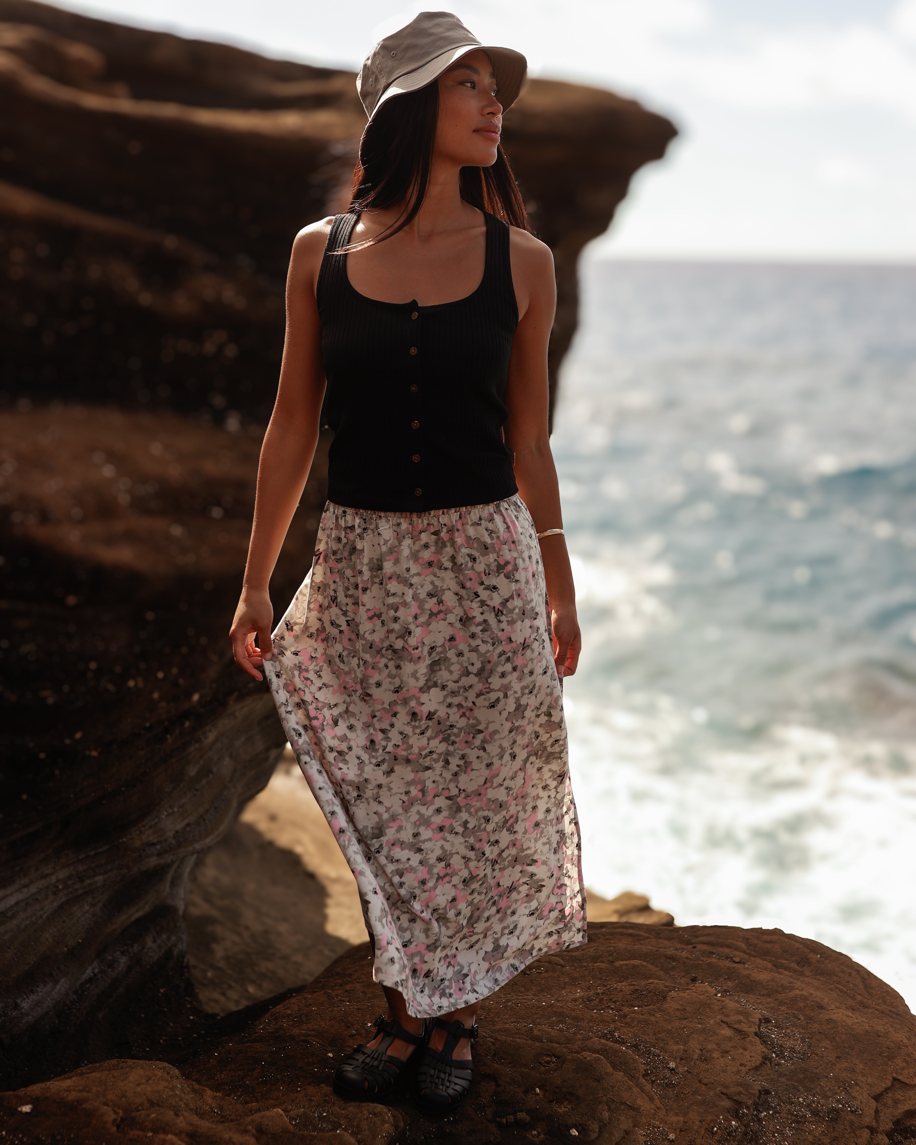 Tentree Women's Yaletown Skirt - Pink Sand Watercolour Floral