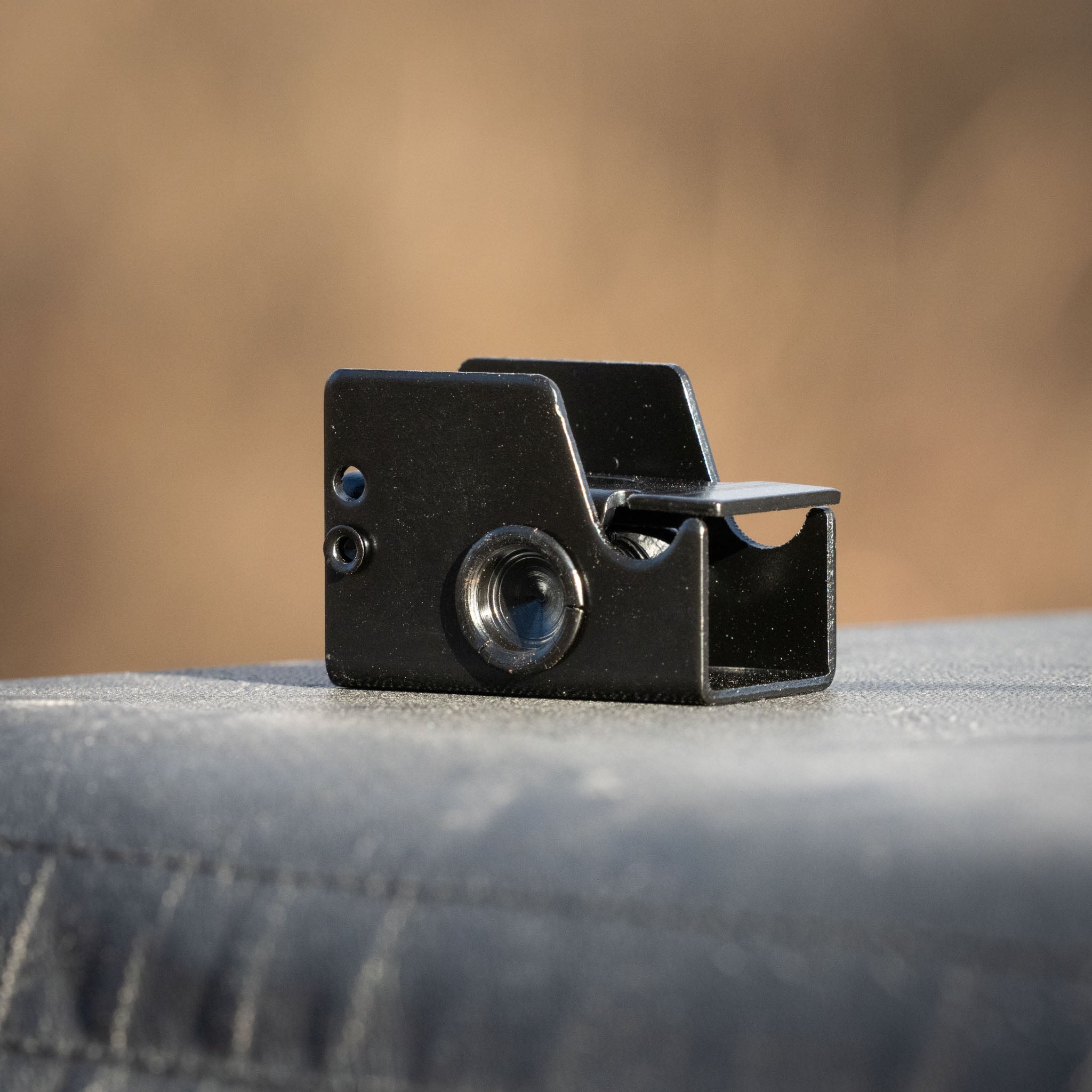 Ozonics Hub Blind Bracket - product view 4