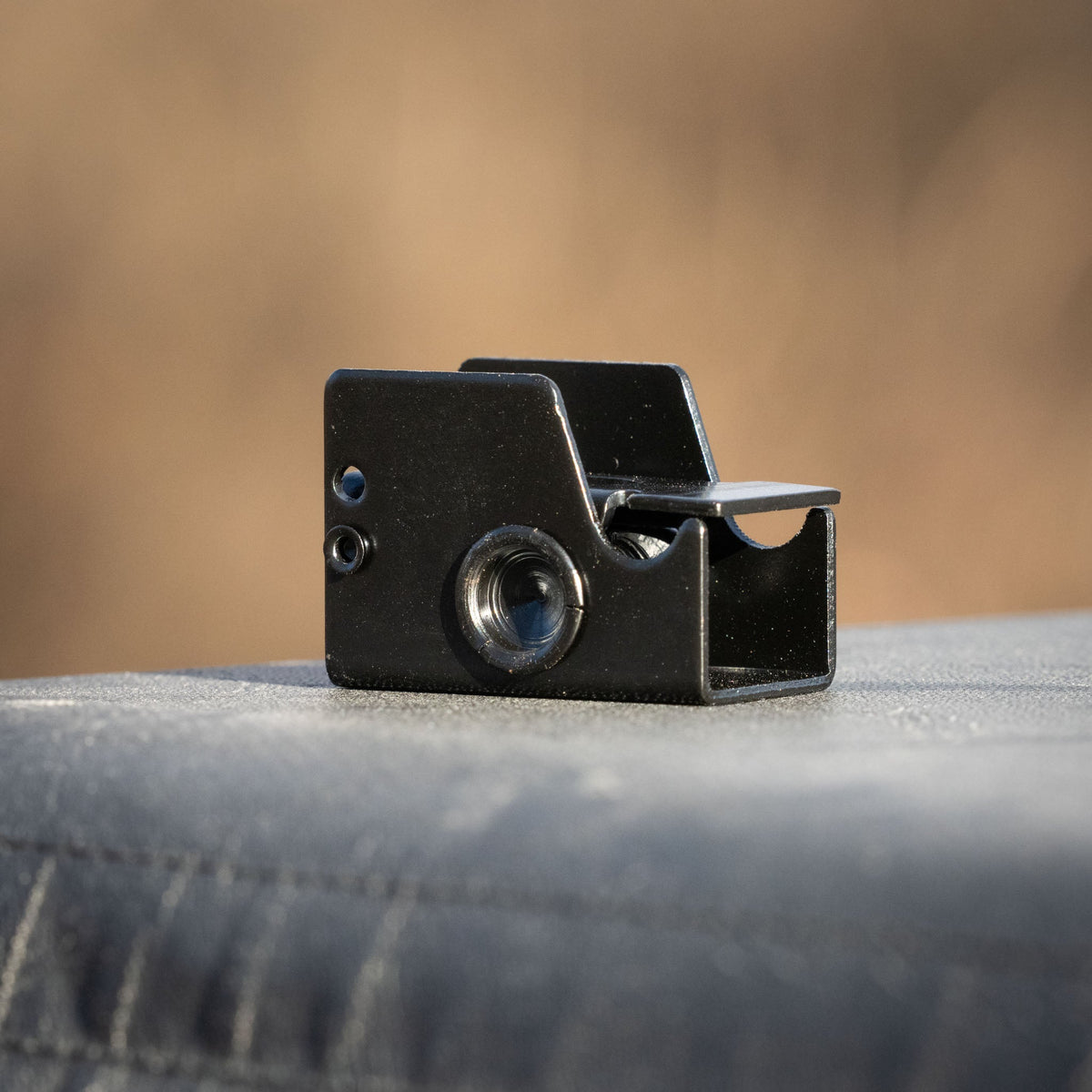 Ozonics Hub Blind Bracket - product view 4