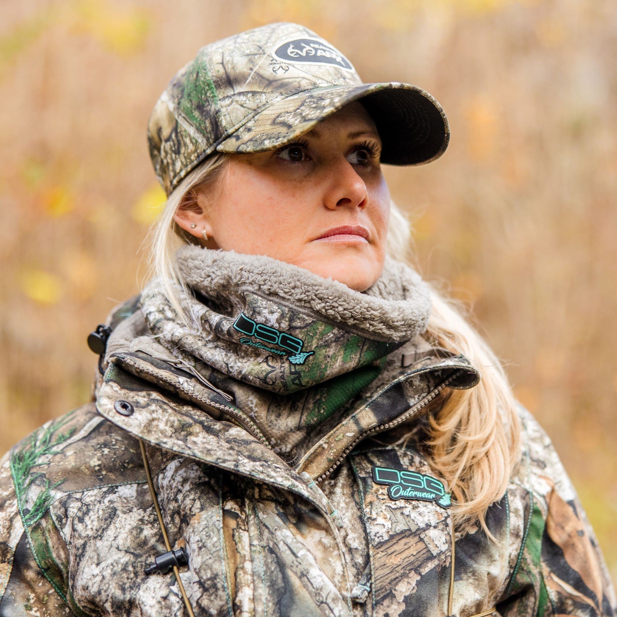 DSG Sherpa Neck Warmer – product view 3