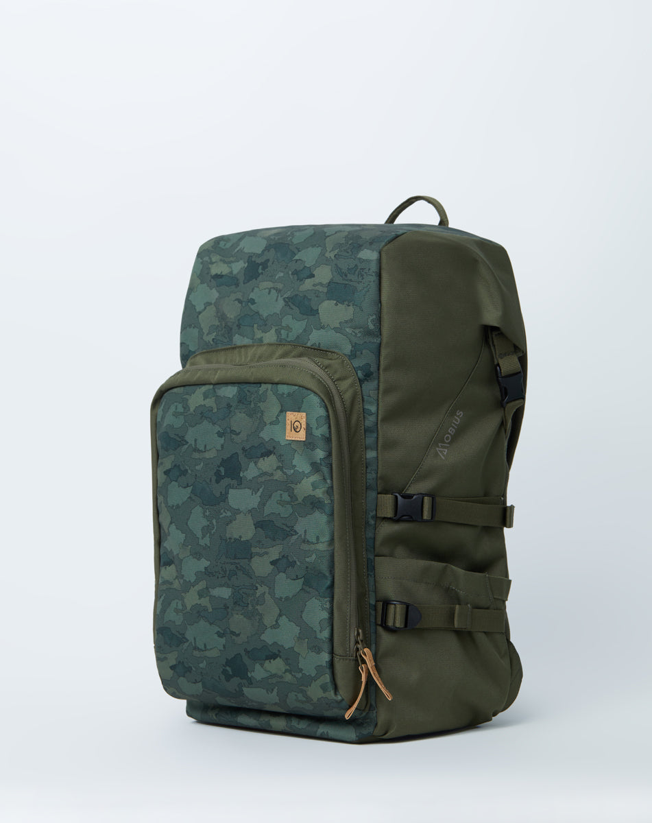 Tentree Mobius 35L Backpack - Olive Night Green