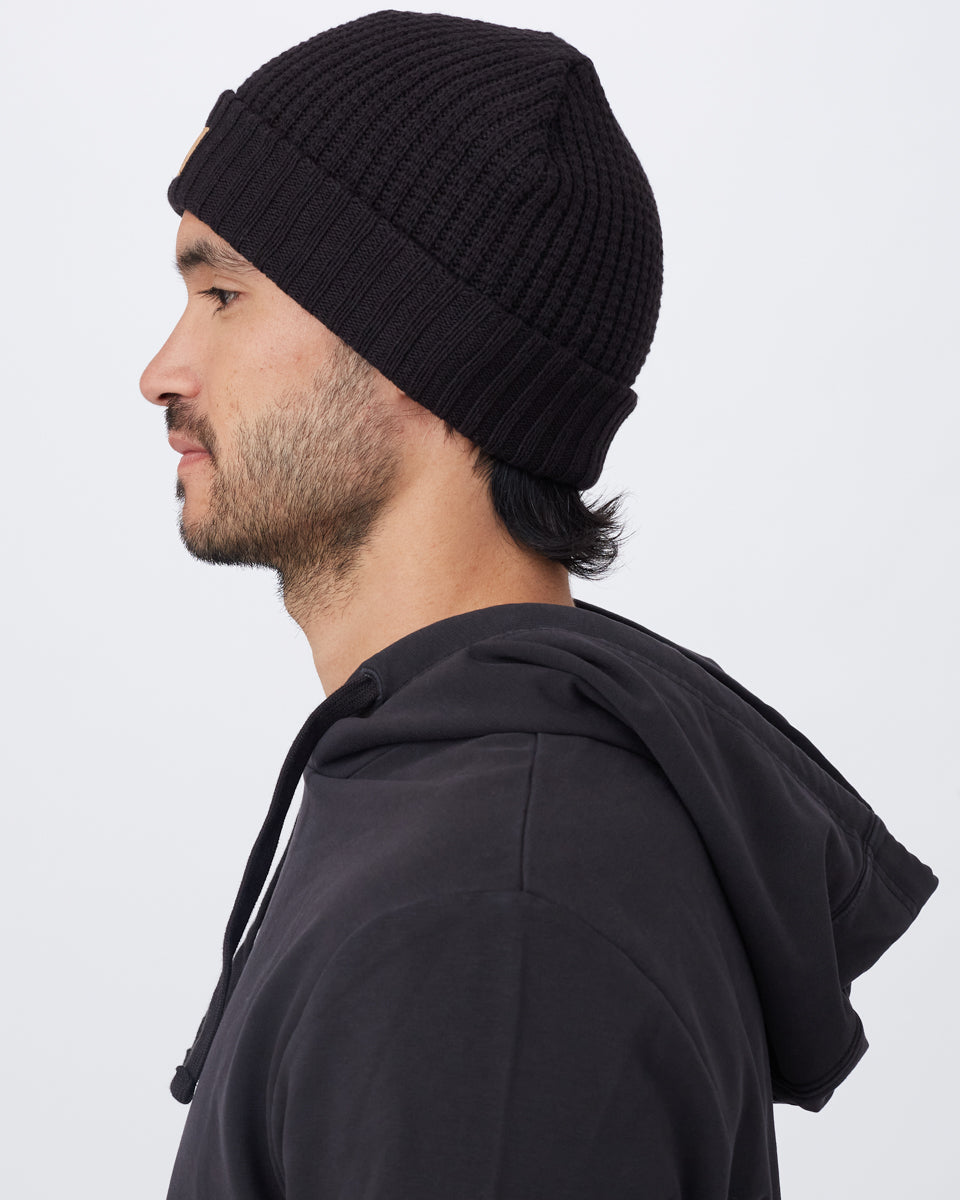 Tentree Cork Patch Beanie - Meteorite Black