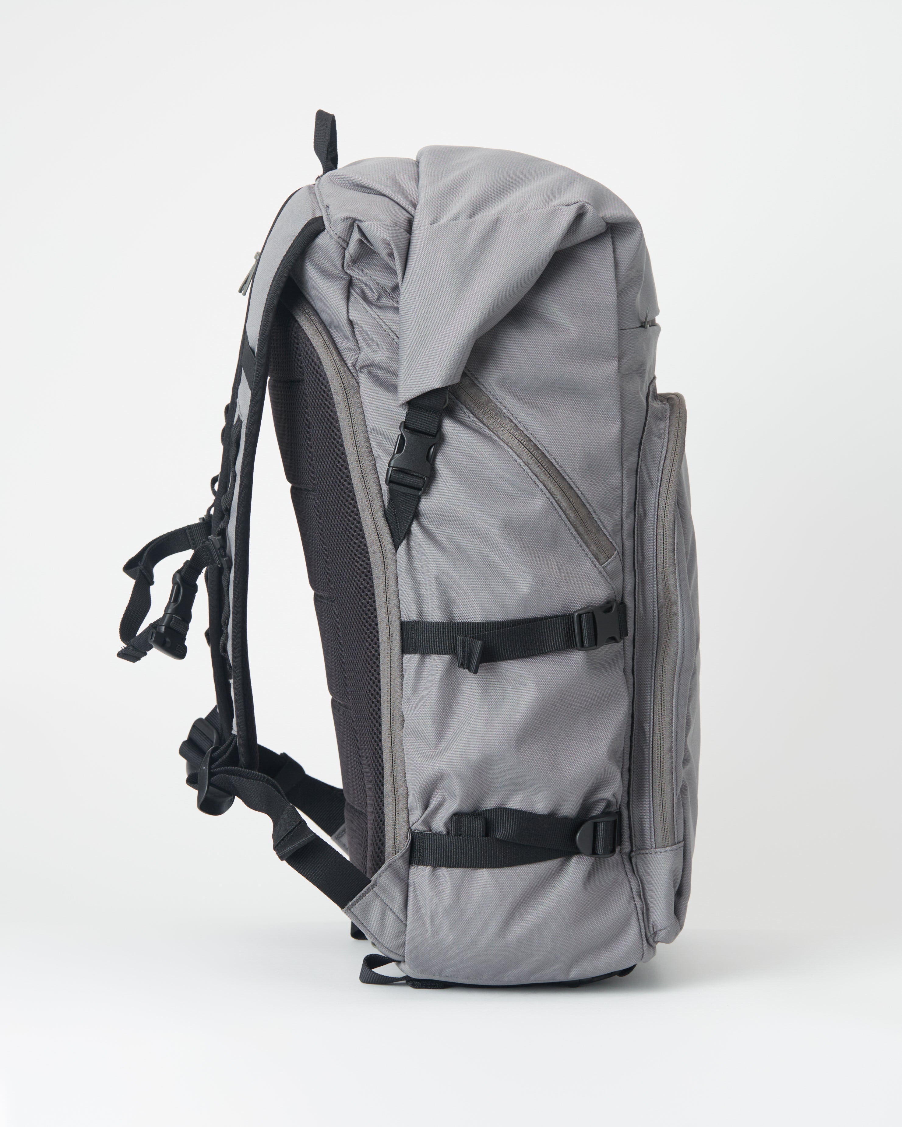 Tentree Mobius 35L Backpack - Gargoyle Grey