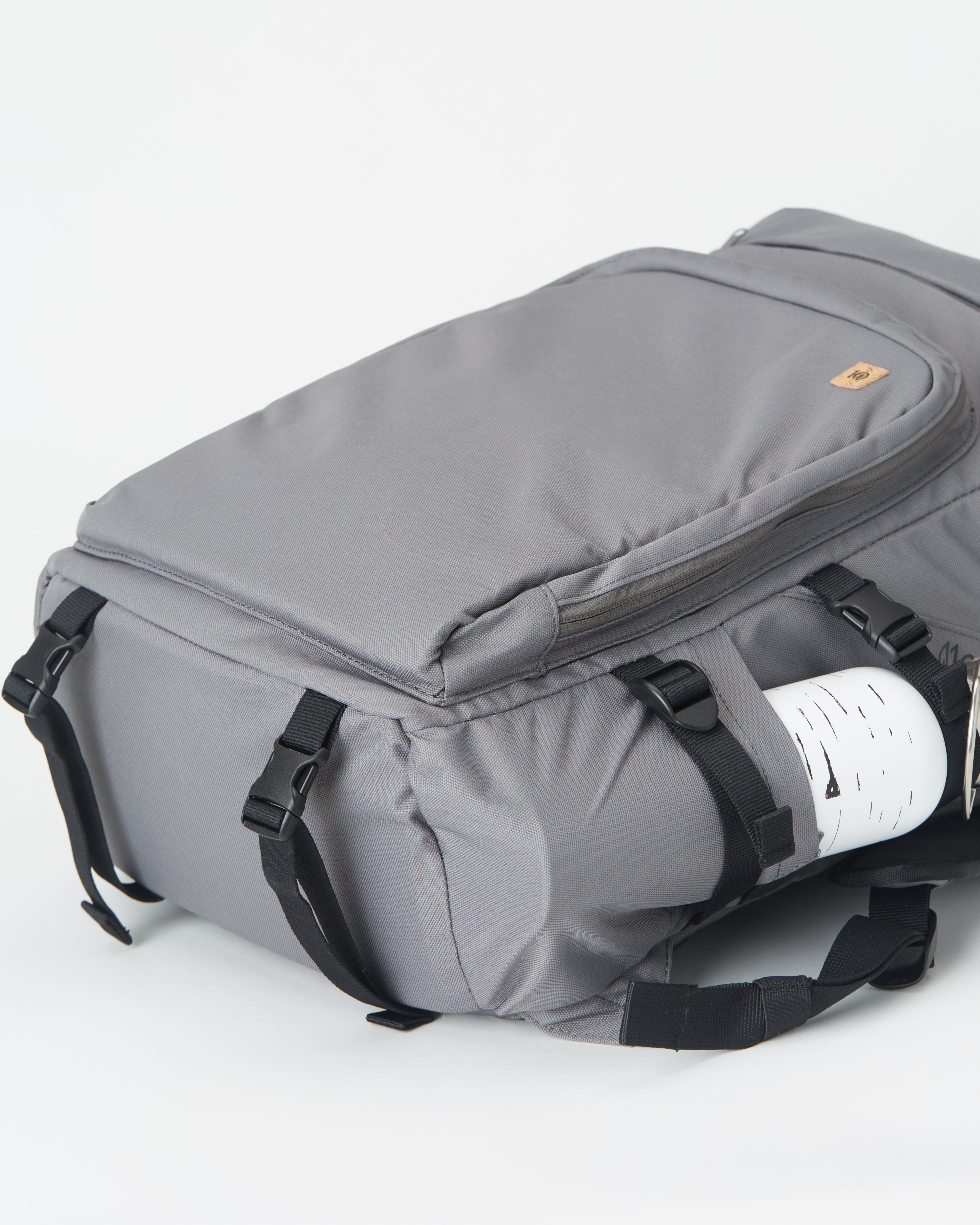 Tentree Mobius 35L Backpack - Gargoyle Grey