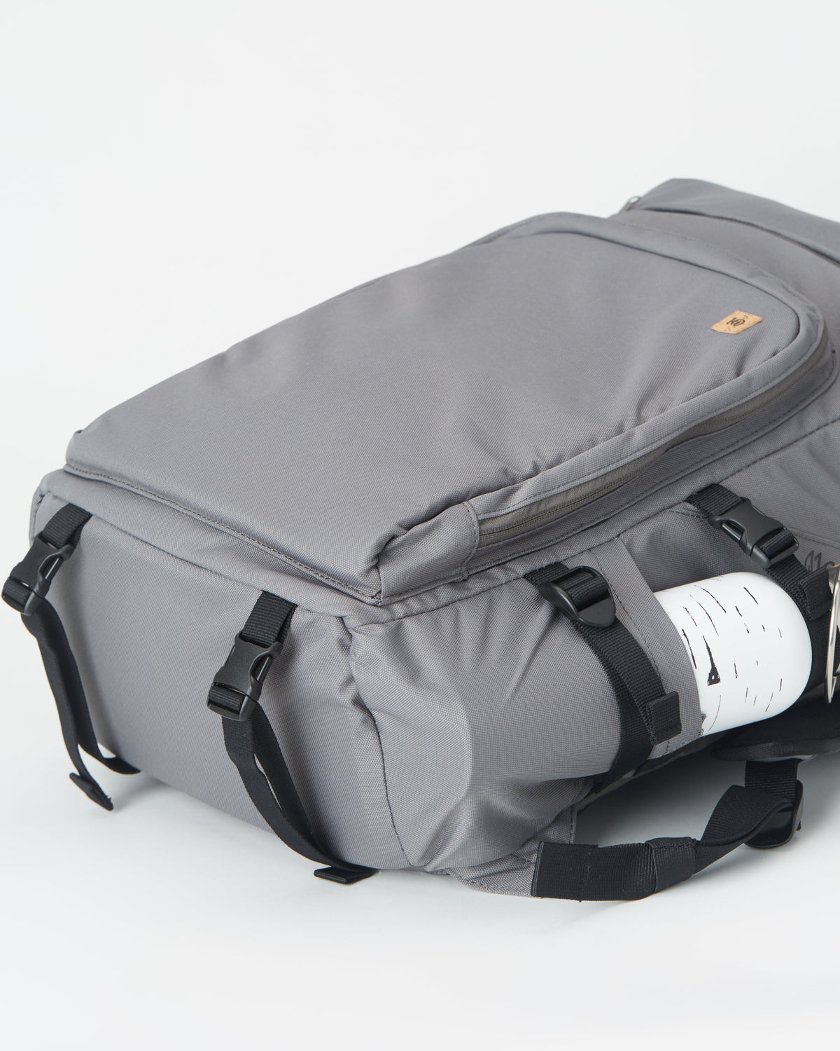Tentree Mobius 35L Backpack - Gargoyle Grey