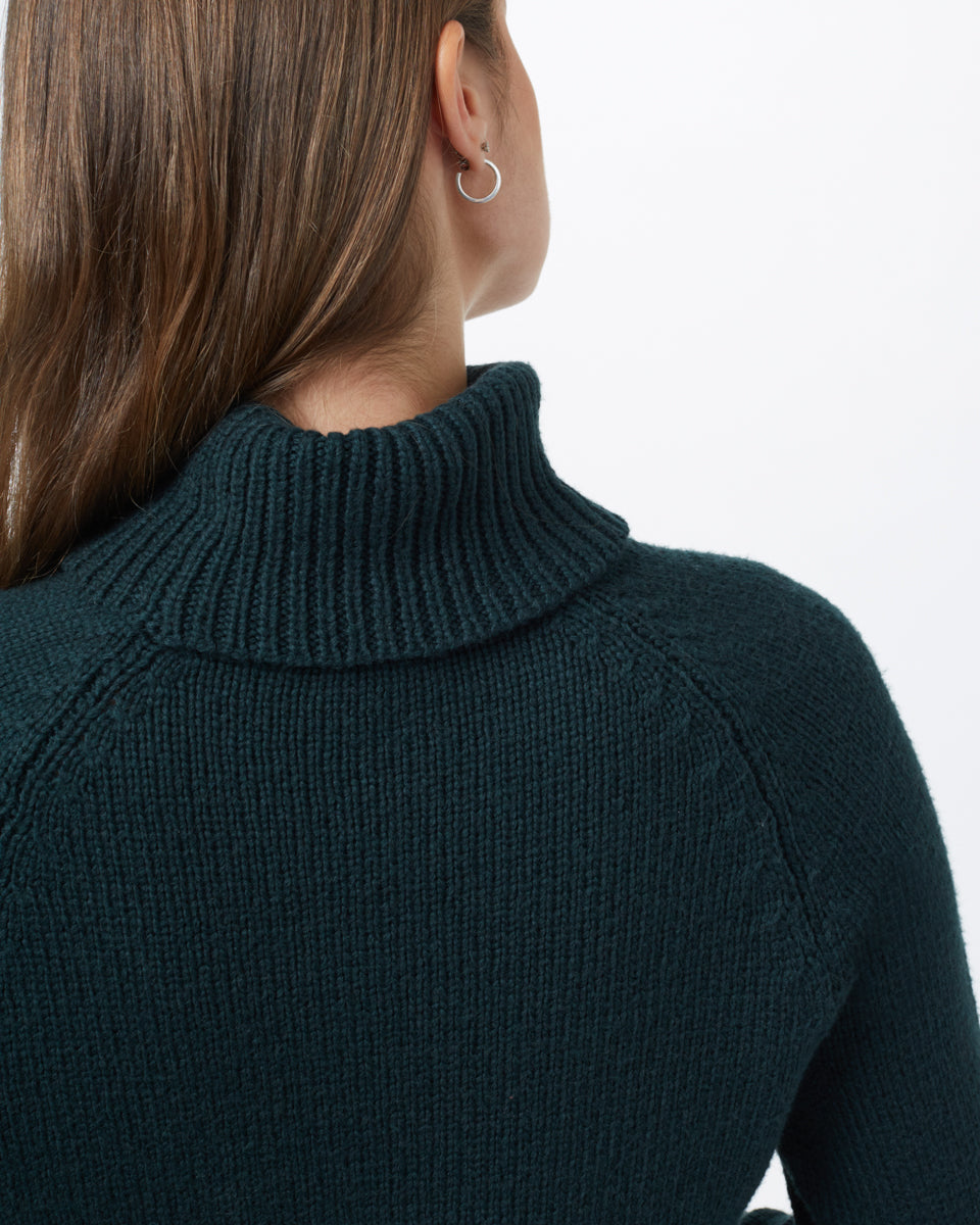 Tentree Women's Highline Wool Turtleneck Sweater - Dark Forest Green Heather