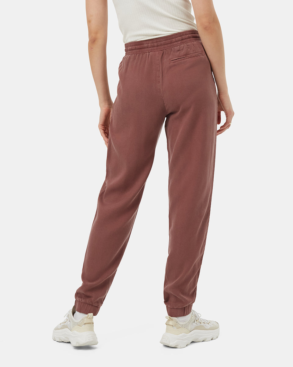 Tentree Women's Brookside Jogger - Mesa Red