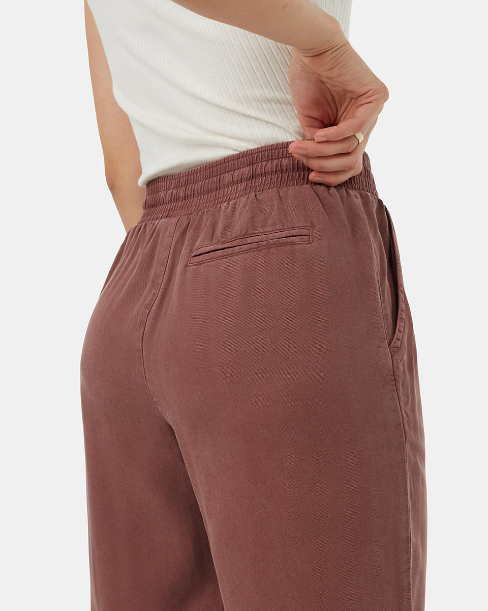Tentree Women's Brookside Jogger - Mesa Red