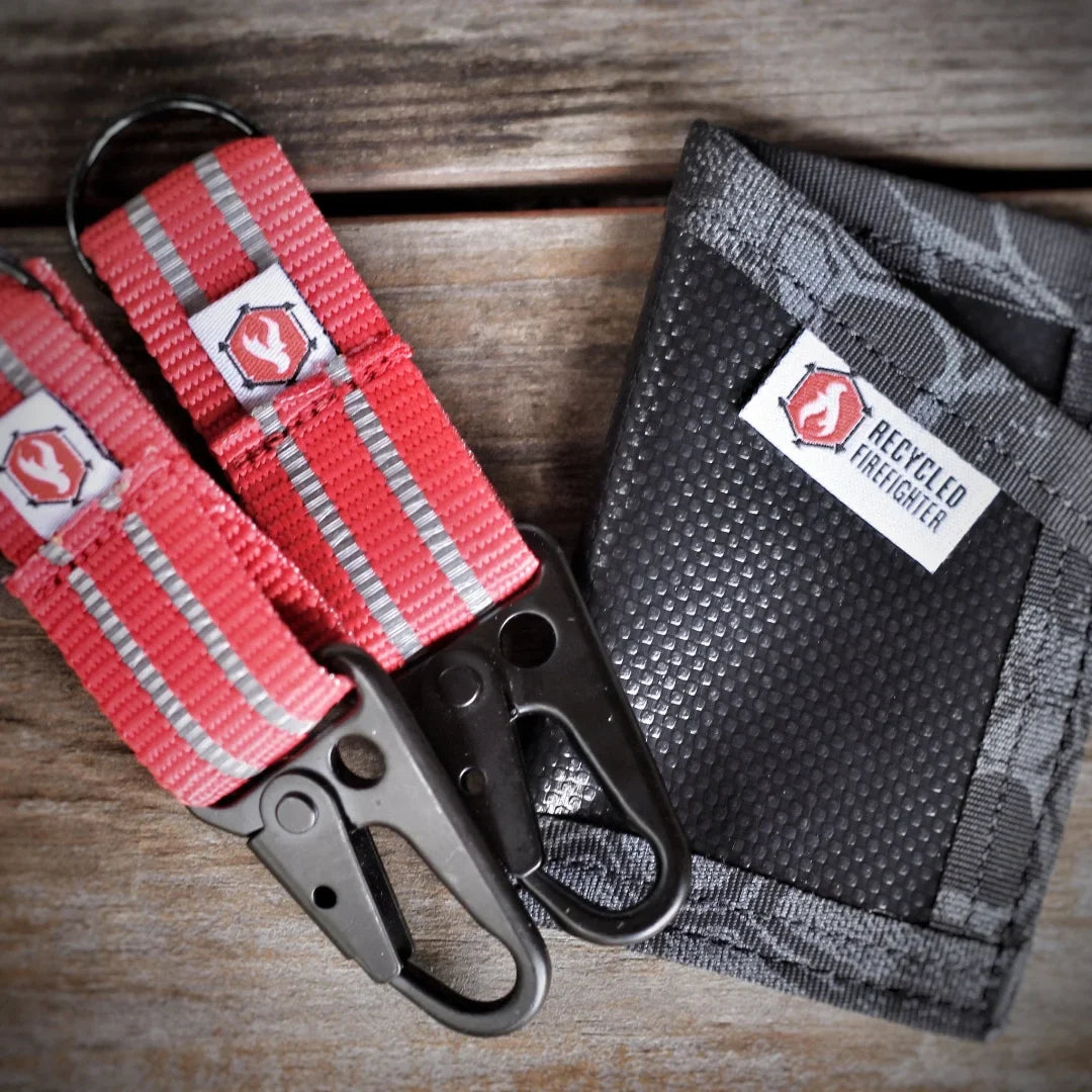 Recycled Firefighter The Chauffeur - Reflective Edition - Durable keychain clip — product view 26