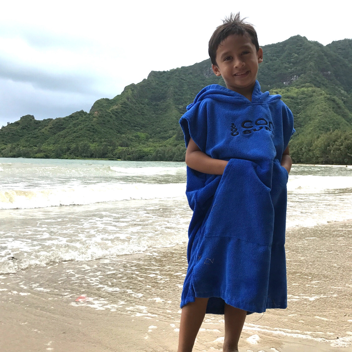 COR Surf Kids Changing Towel Poncho - Solid Colors — view 8