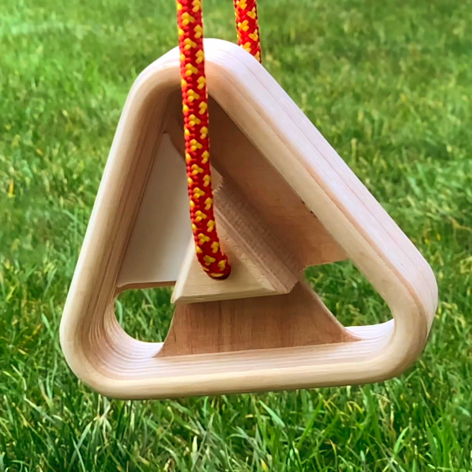 TriQuad Portable Triangle Hangboard by Muscle Mountain