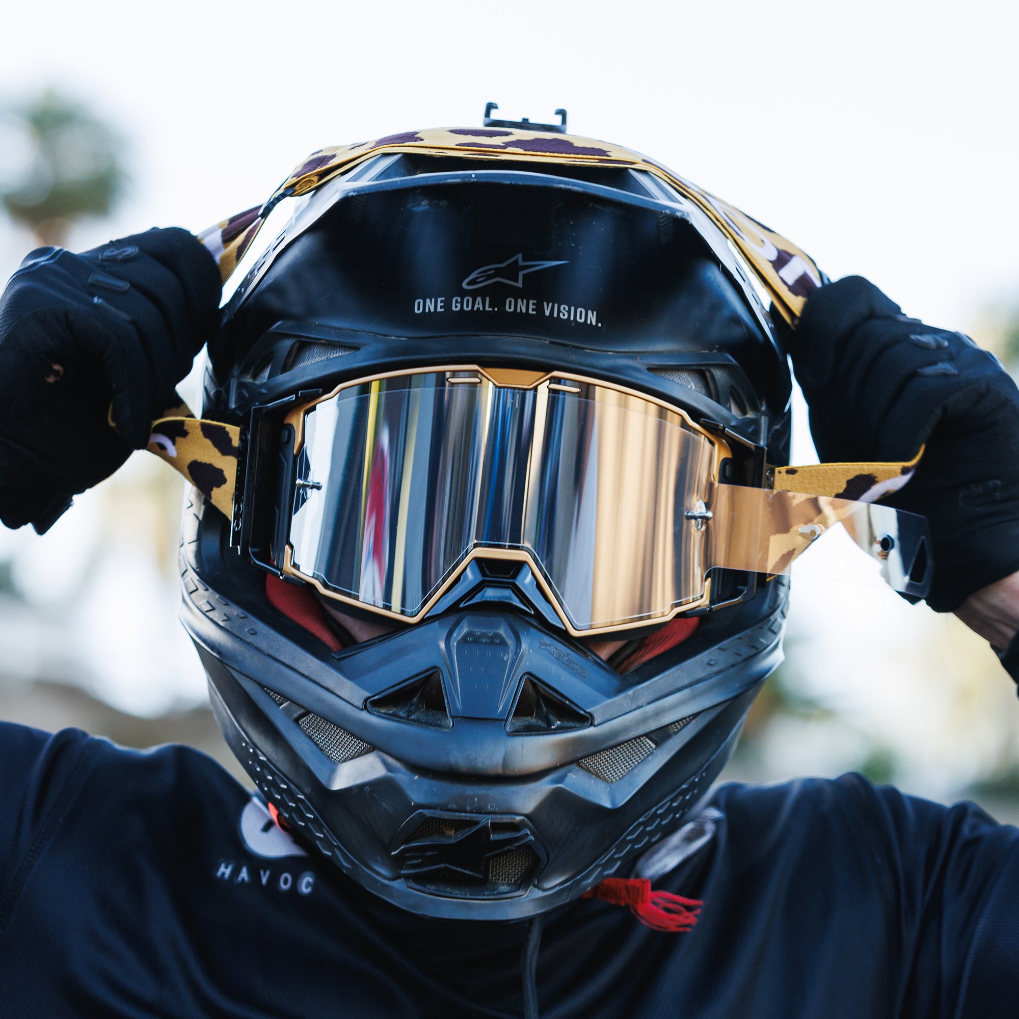 Havoc Cheetah Helios Goggles — product view 3